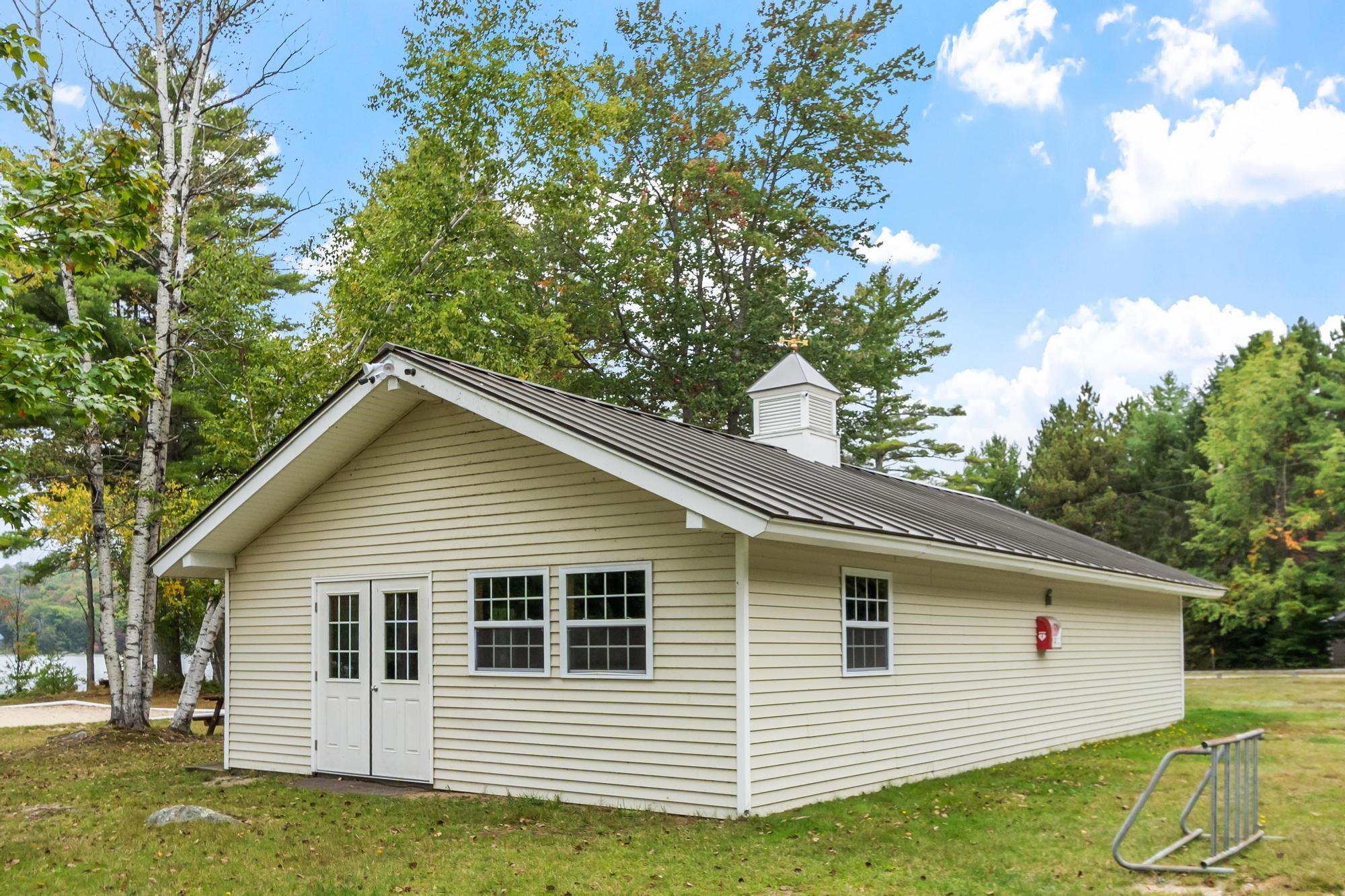 31 Monroe Circle Property Photo 44