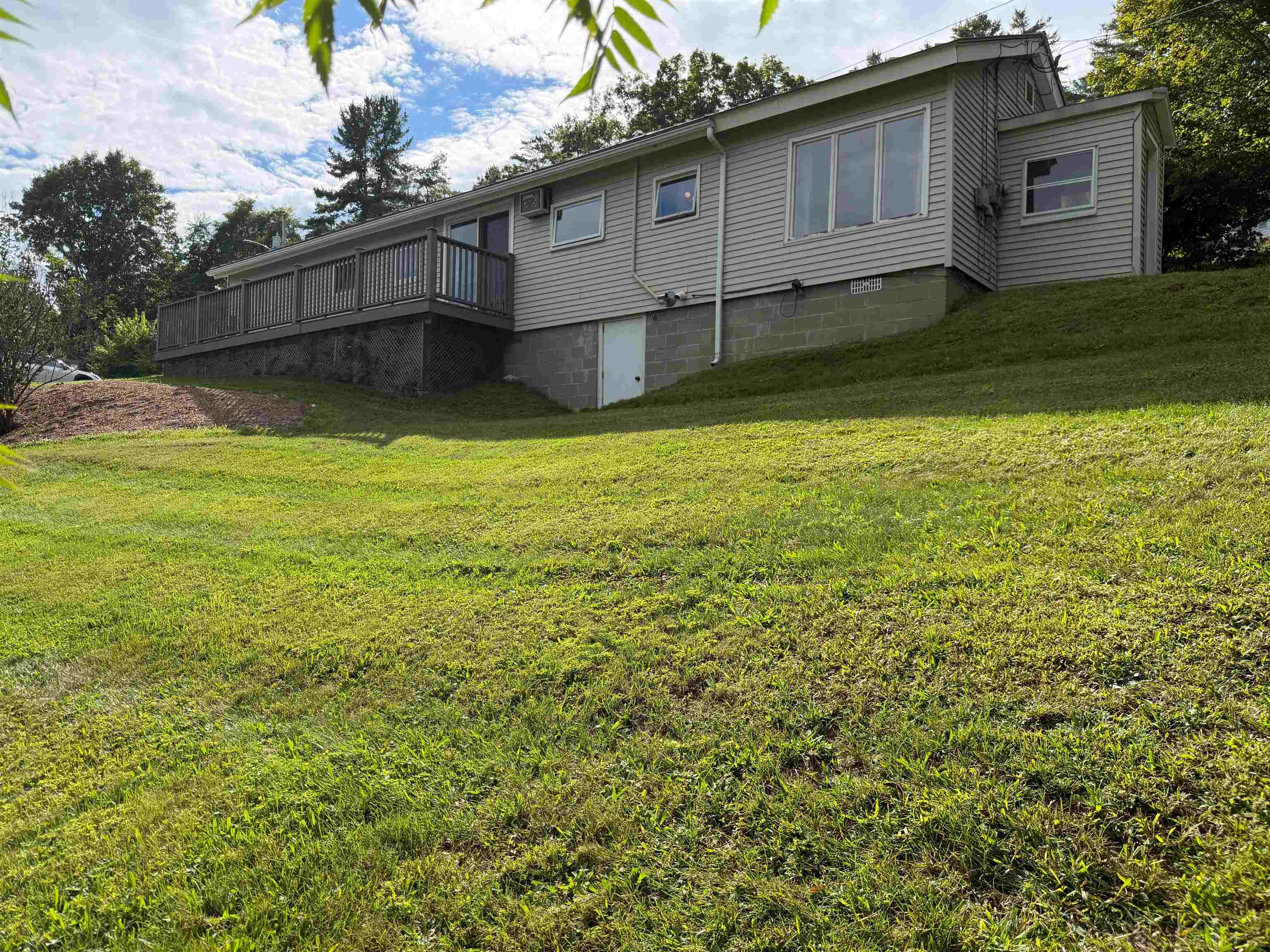 236 Summer Street Property Photo 3