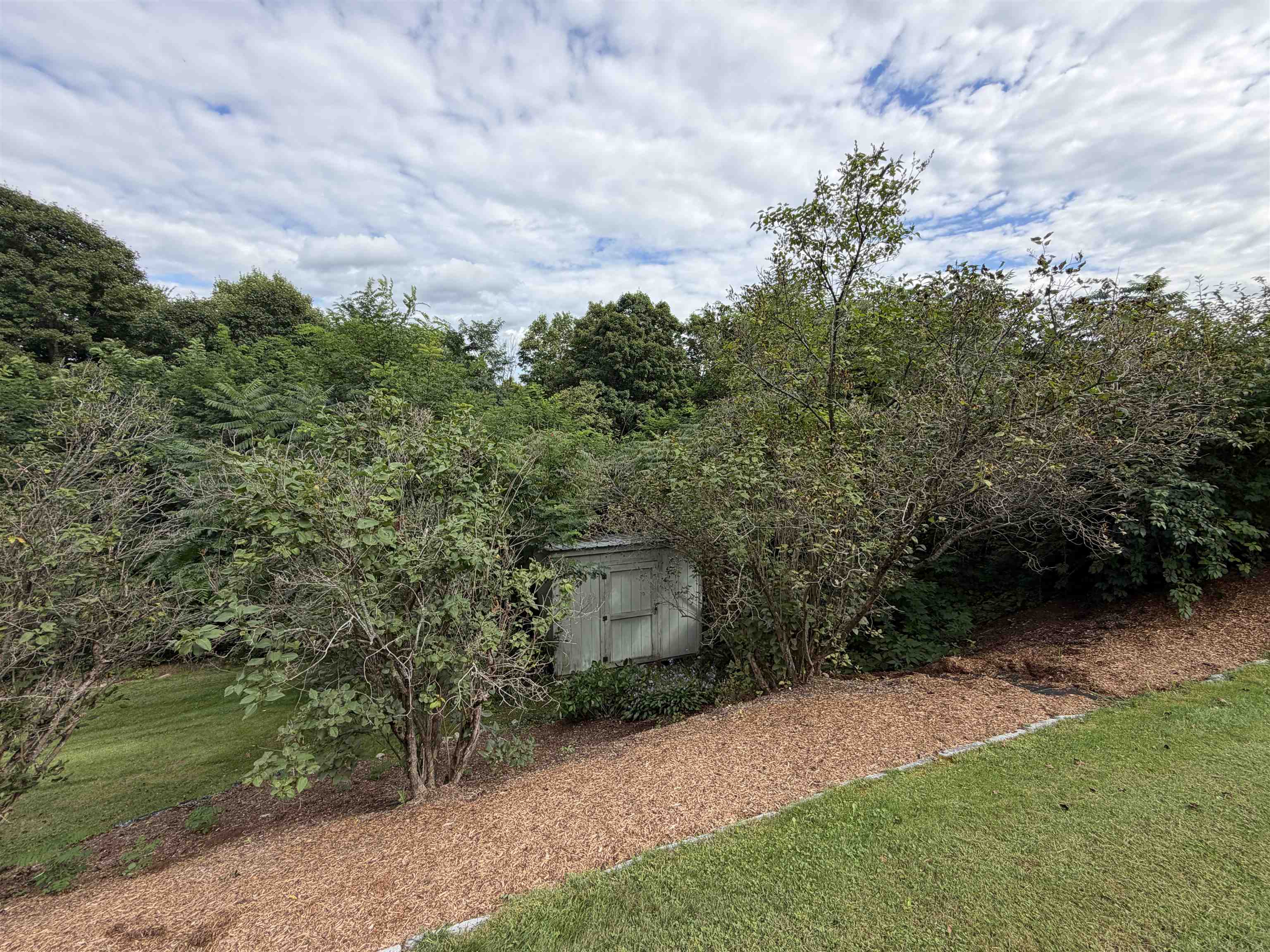 236 Summer Street Property Photo 5