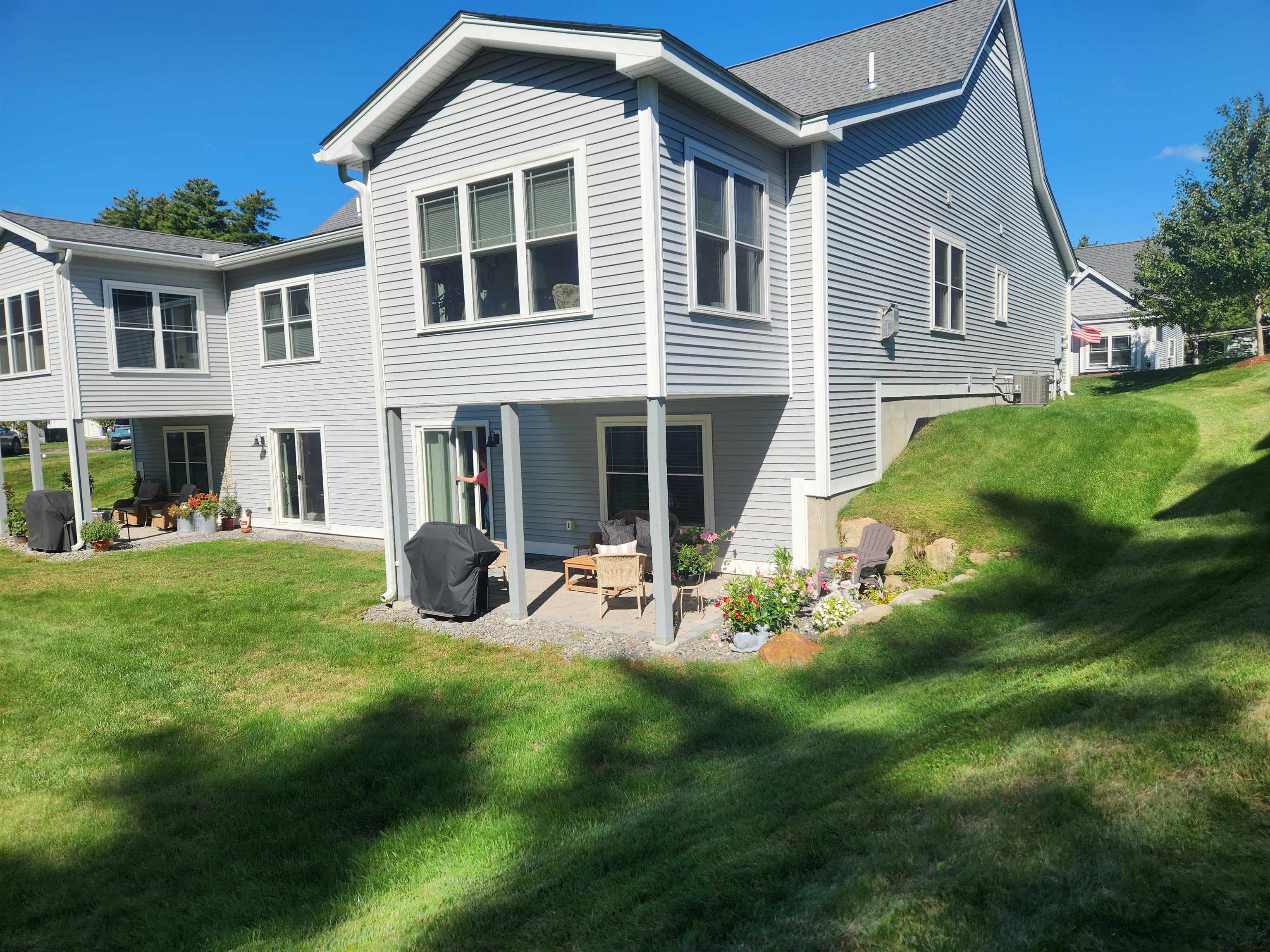 12 Abenaki Circle Property Photo 8