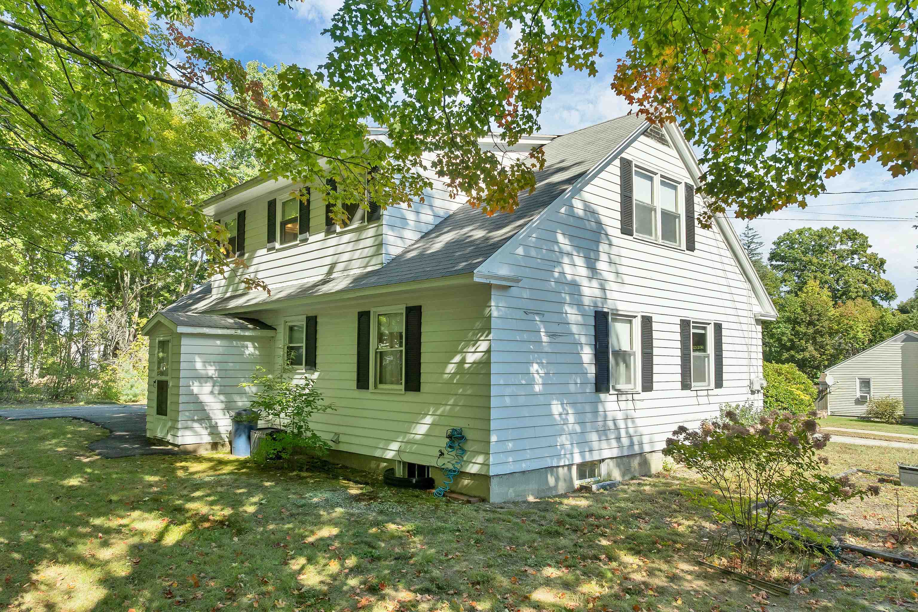 53 Rowell Street Property Photo 4