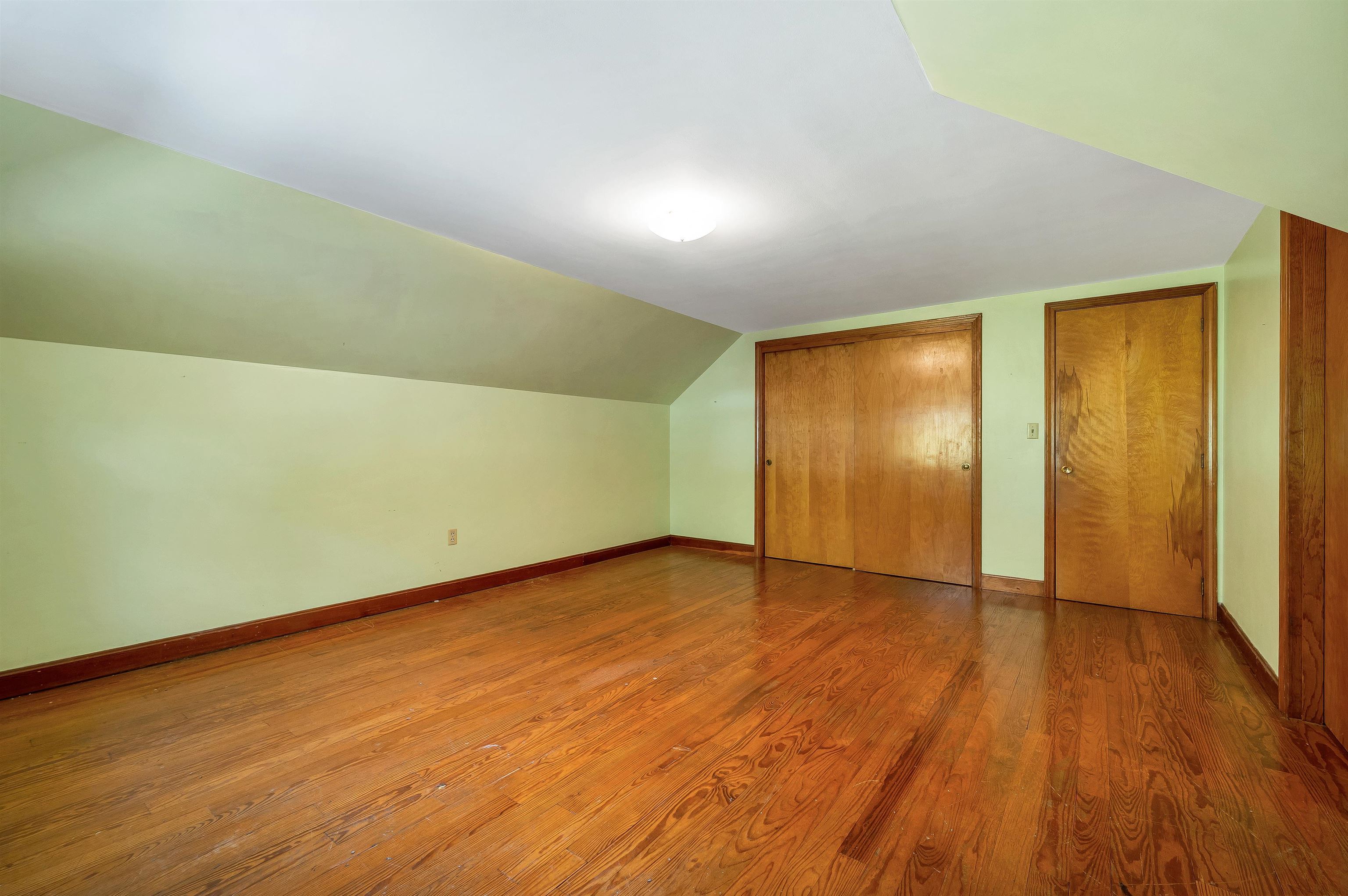 53 Rowell Street Property Photo 22