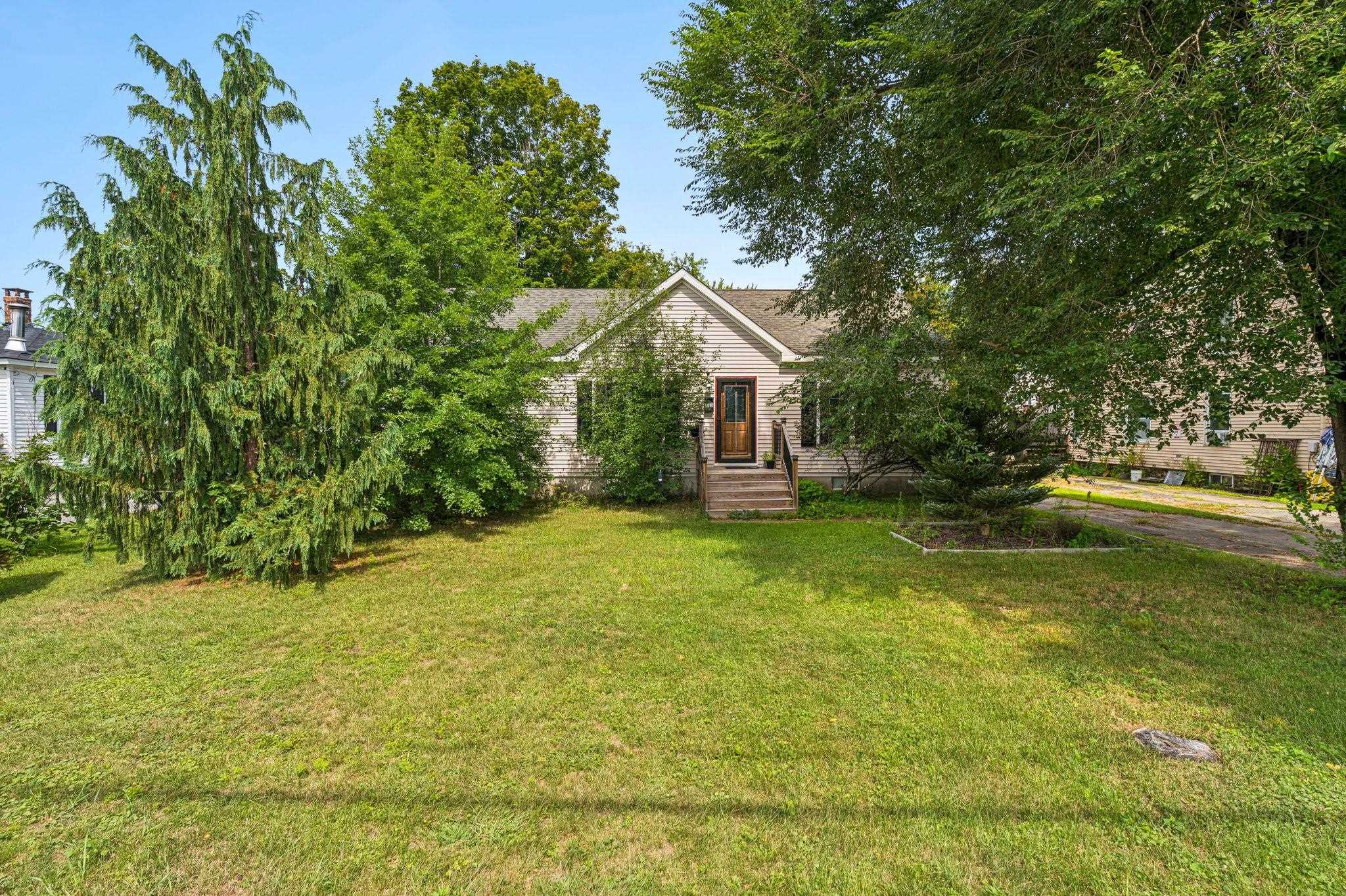 183 Maple Avenue Property Photo 1