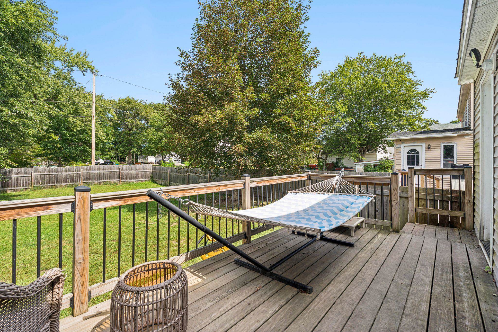183 Maple Avenue Property Photo 23