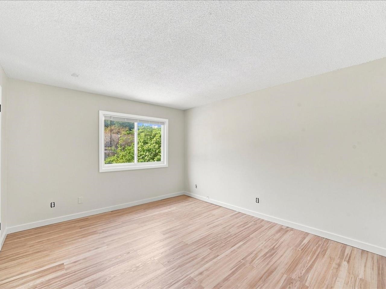 B2 Grandview Drive Property Photo 5