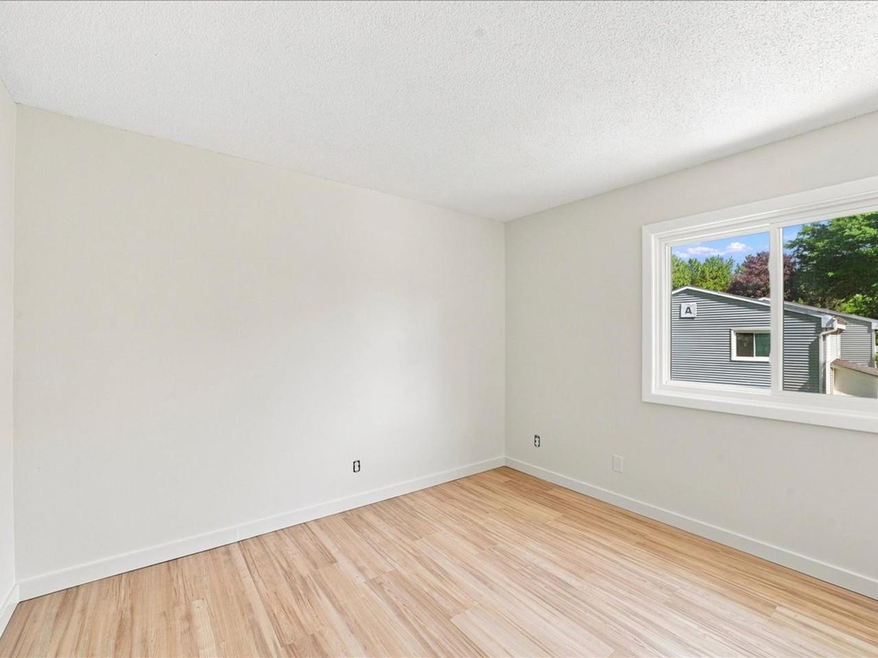 B2 Grandview Drive Property Photo 6