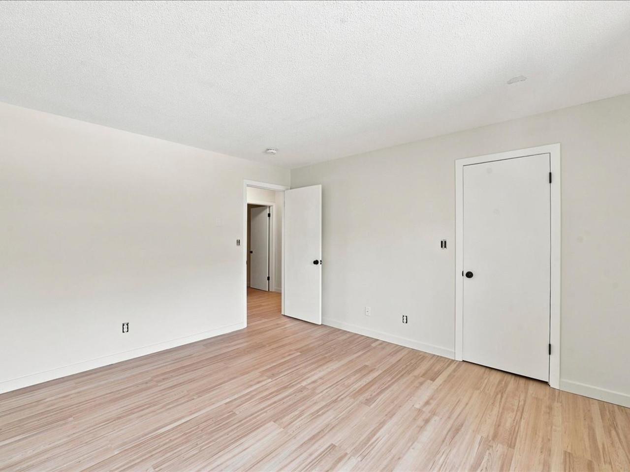 B2 Grandview Drive Property Photo 19