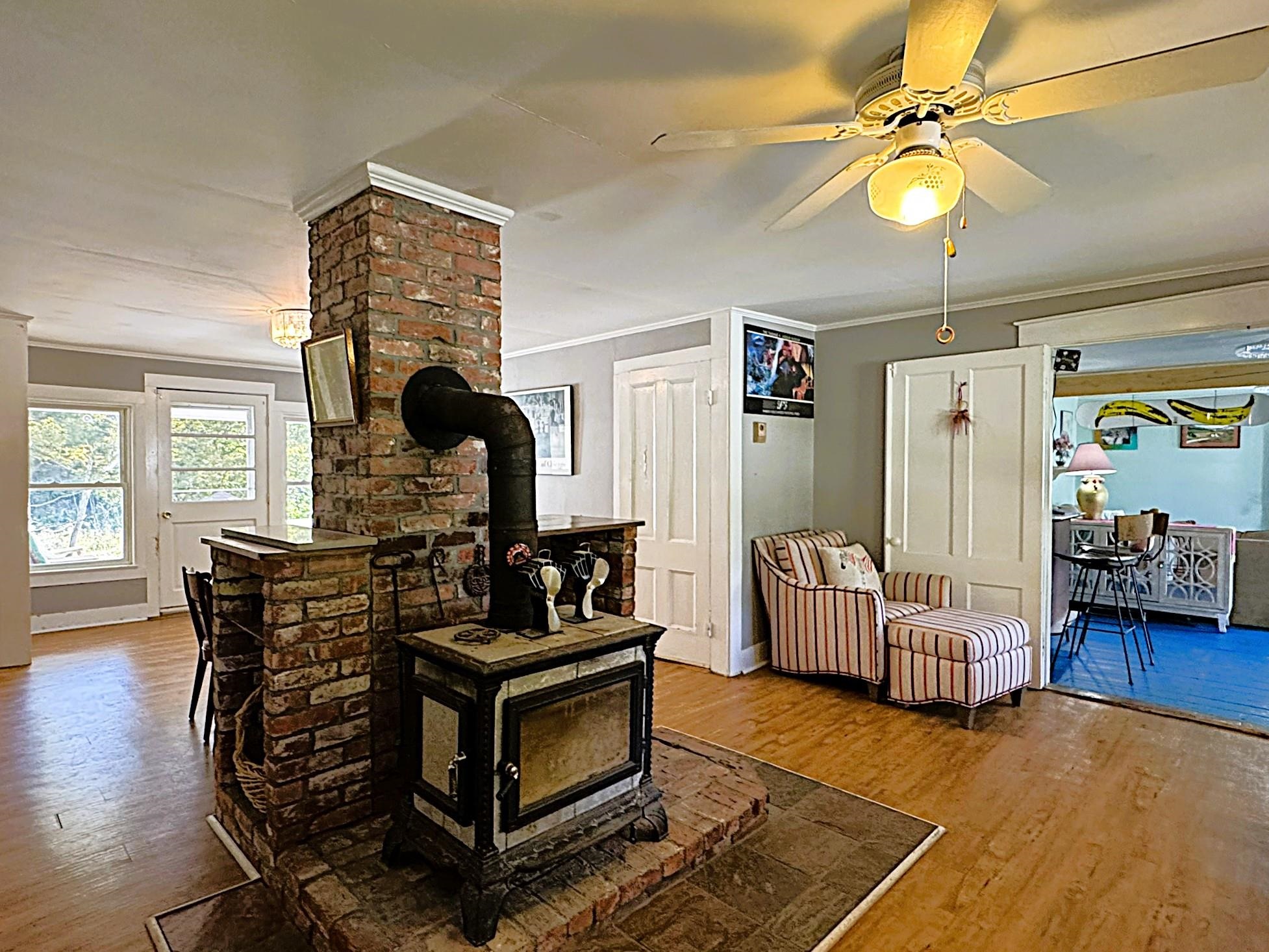 1001 Maple Street Property Photo 12