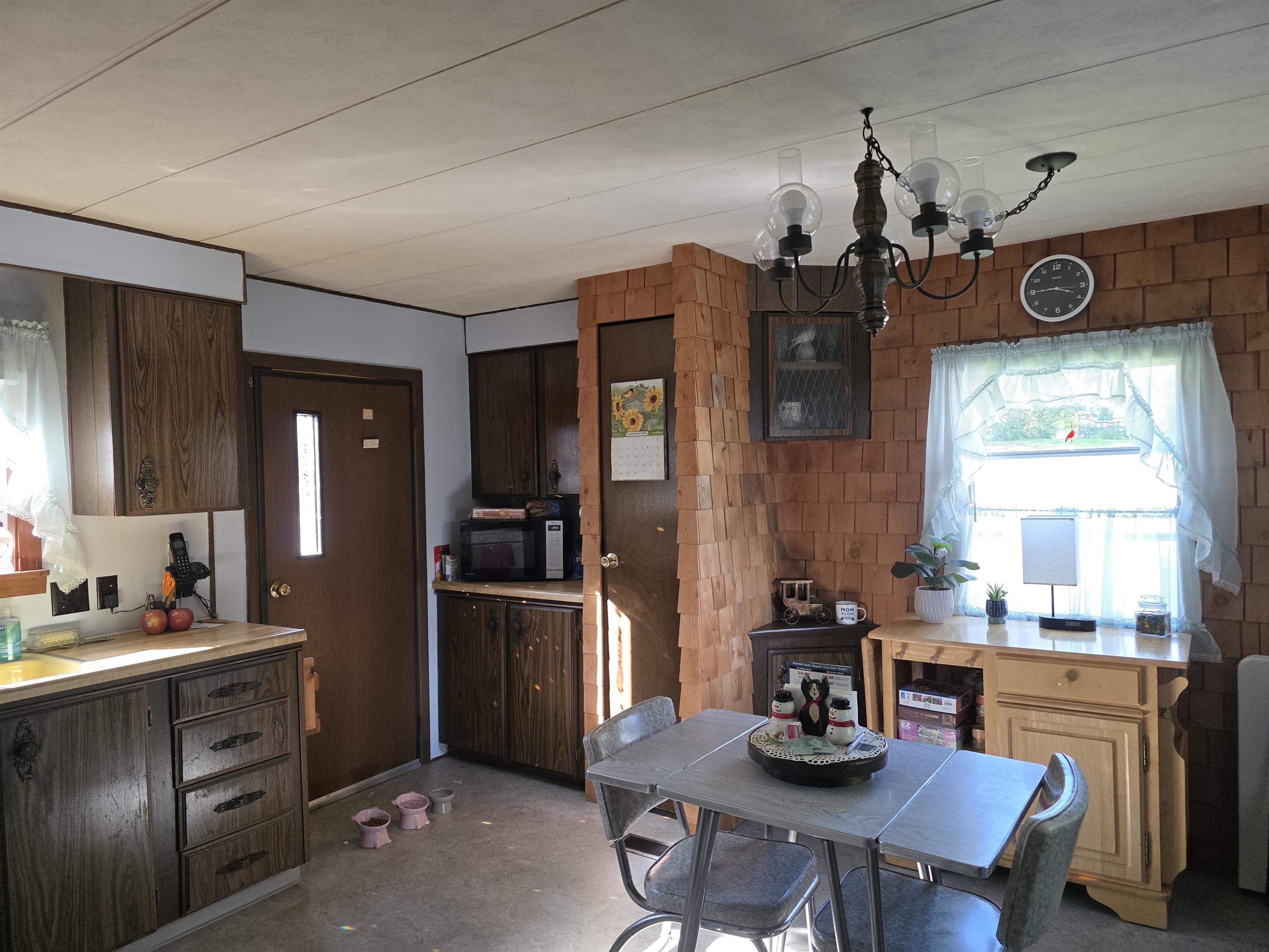 672 Giddings Street Property Photo 13