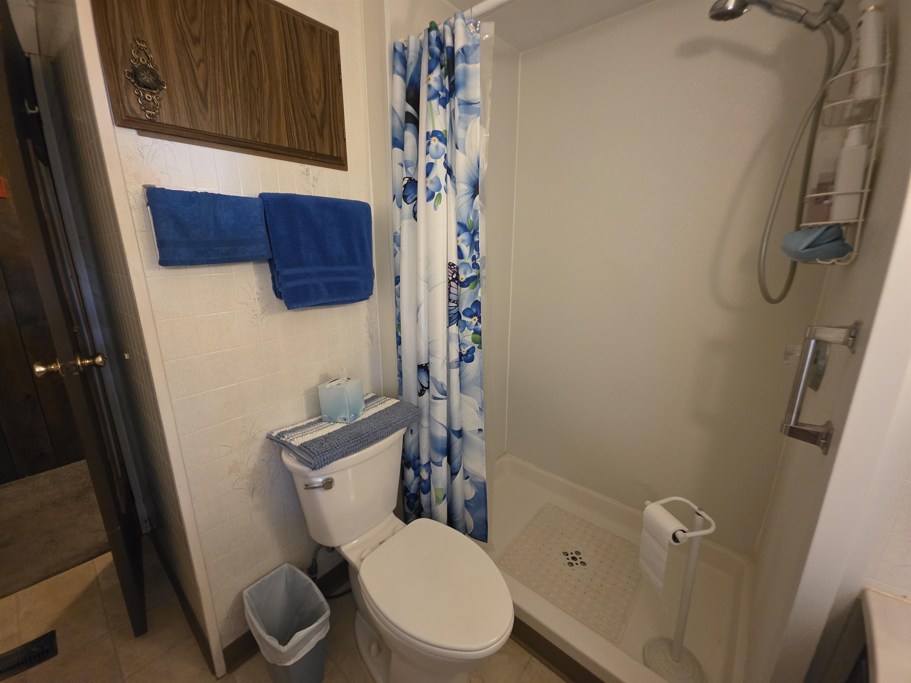 672 Giddings Street Property Photo 19