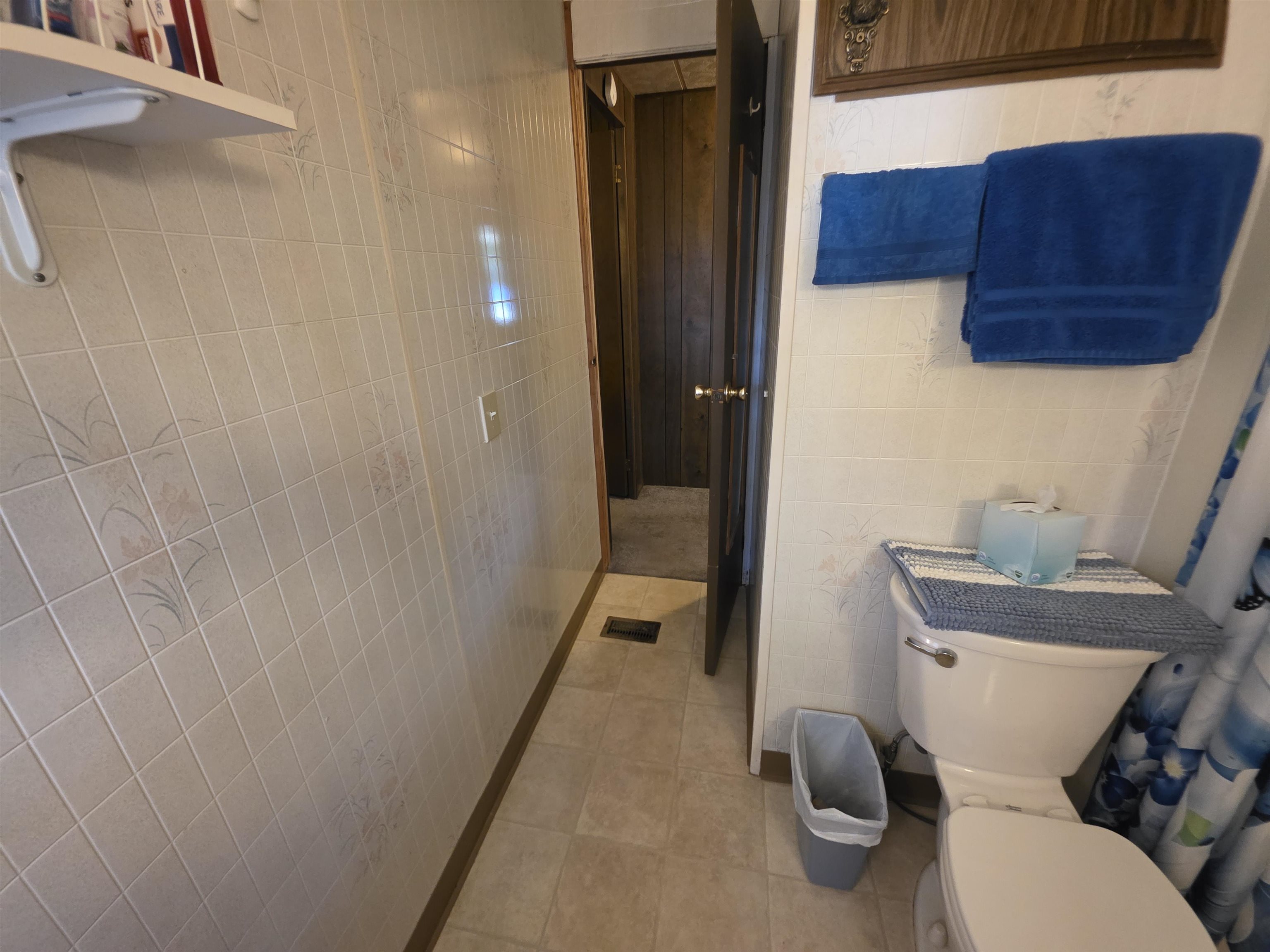 672 Giddings Street Property Photo 20