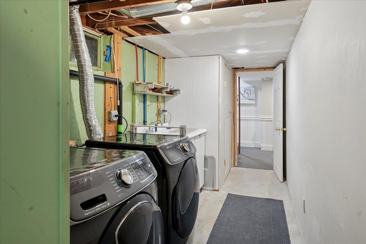15 Brookman Street Property Photo 38