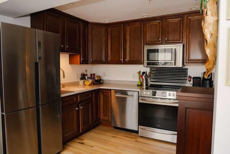 102 East Allen Street Property Photo 4