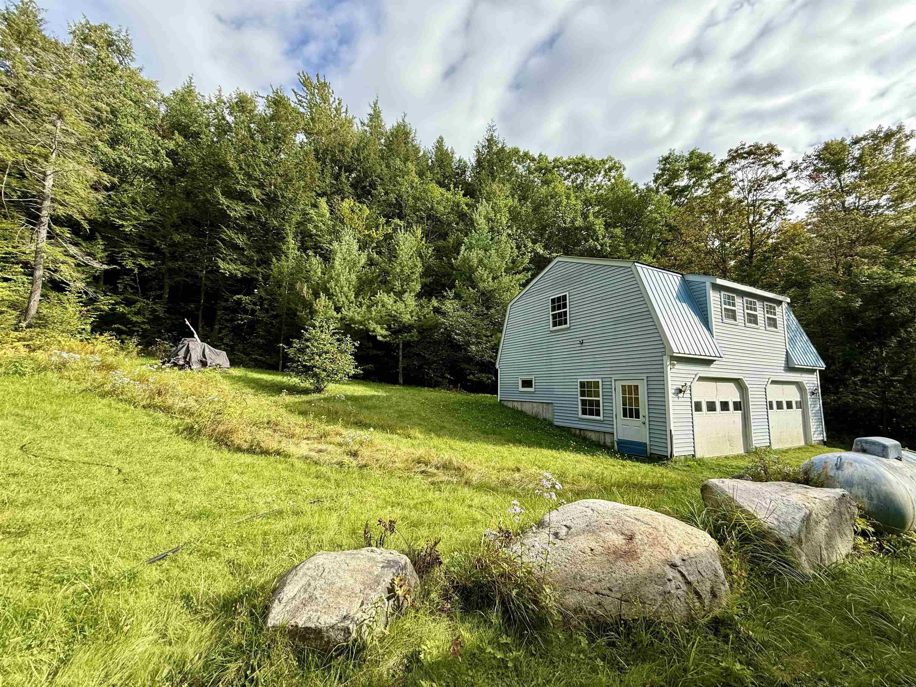 3537 Popple Dungeon Road Property Photo 2