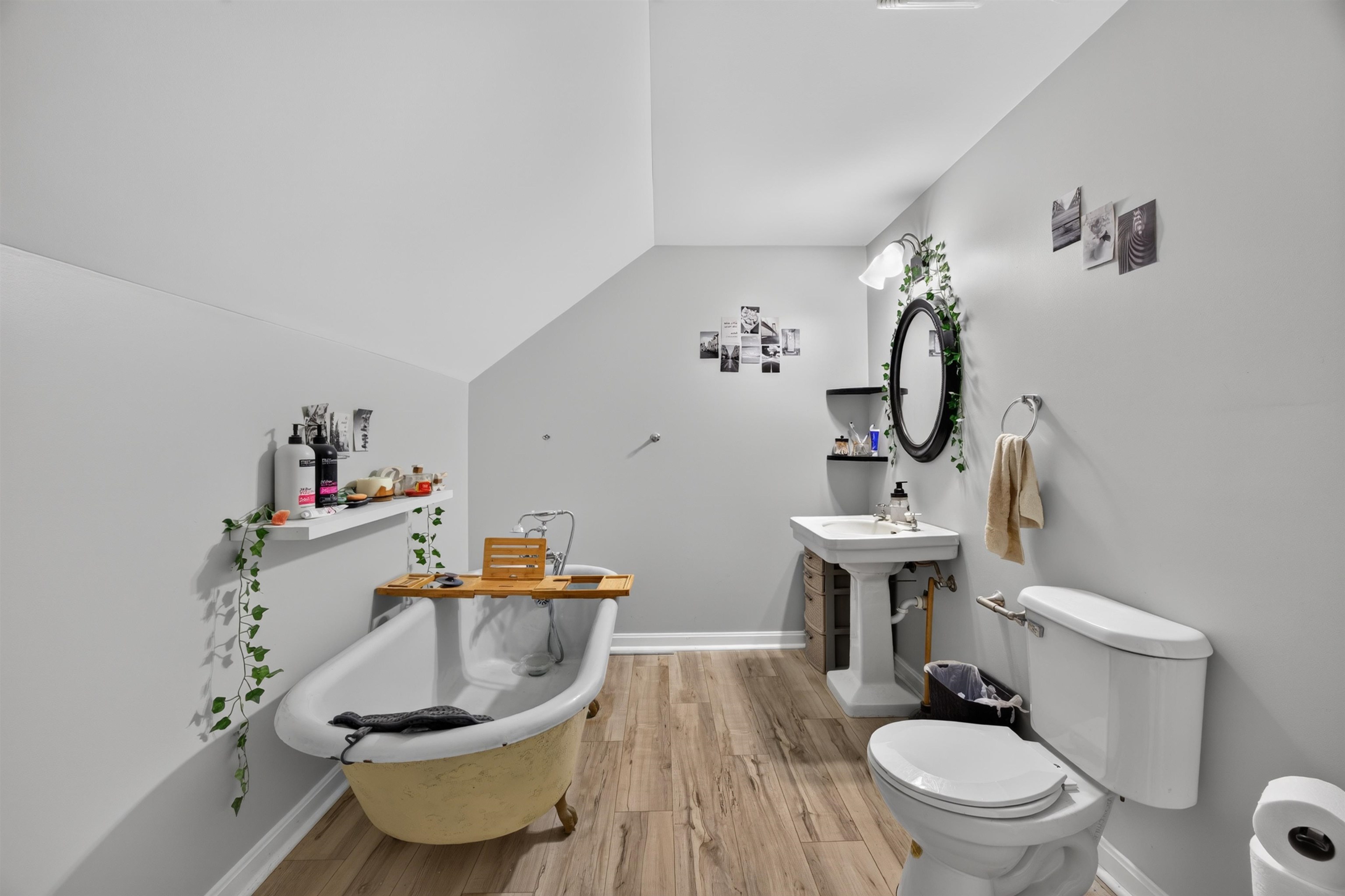 51 Mount St Mary's Way Property Photo 35