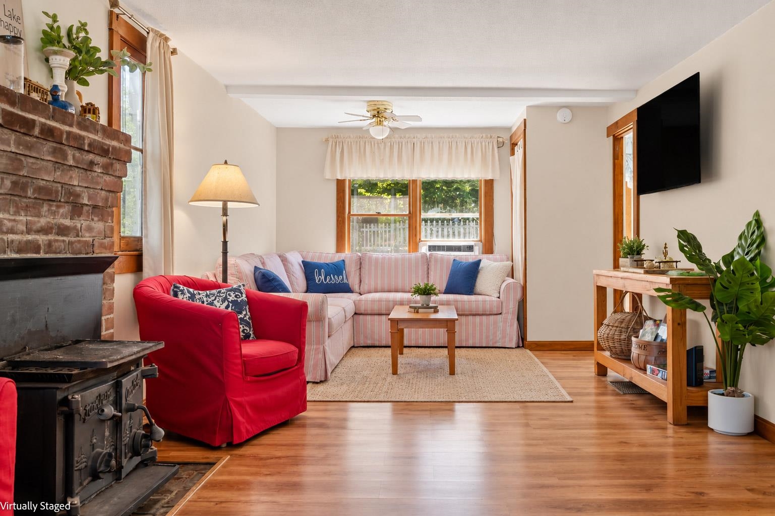14 Sunnyside Street Property Photo 11
