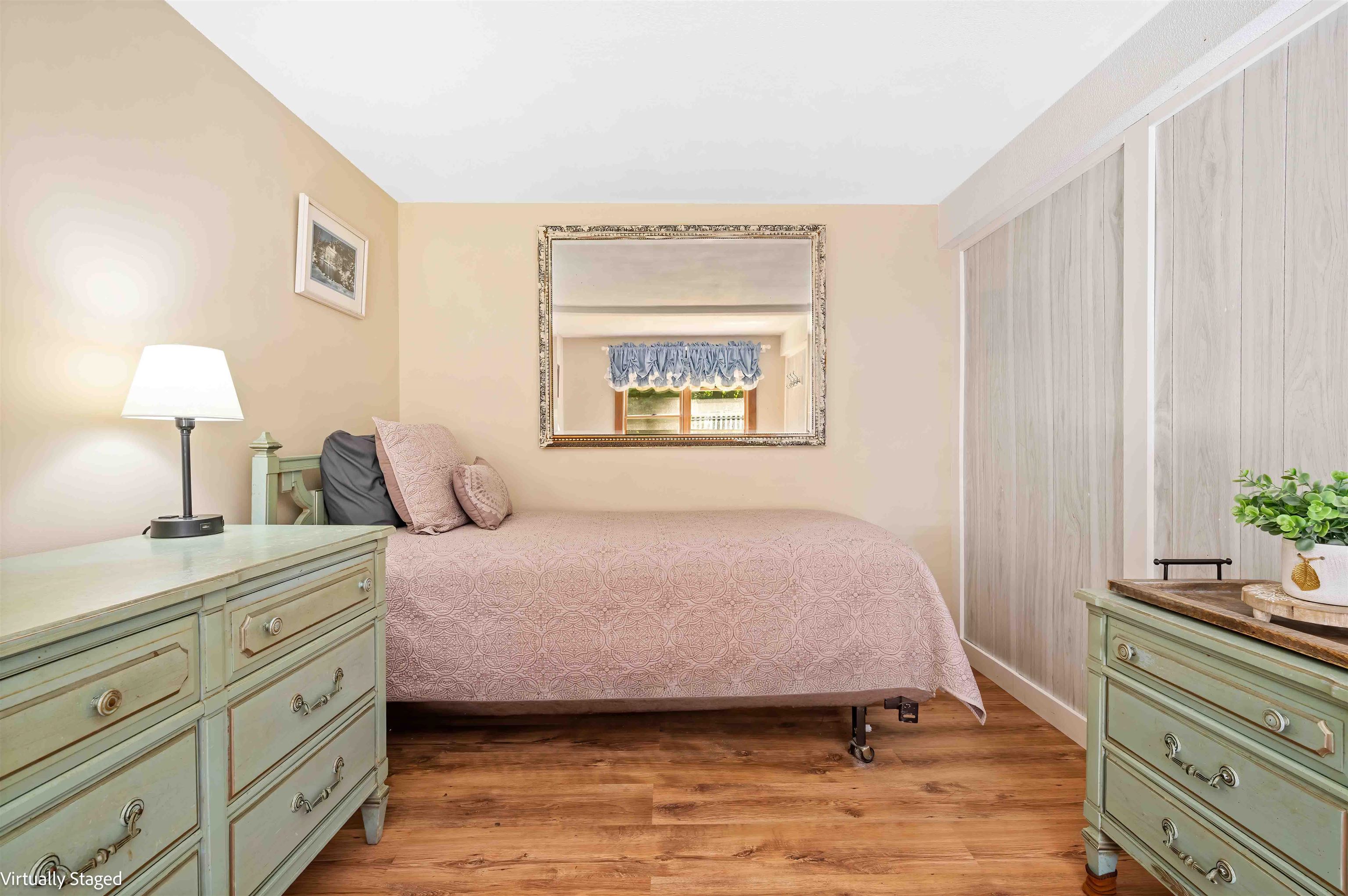 14 Sunnyside Street Property Photo 17