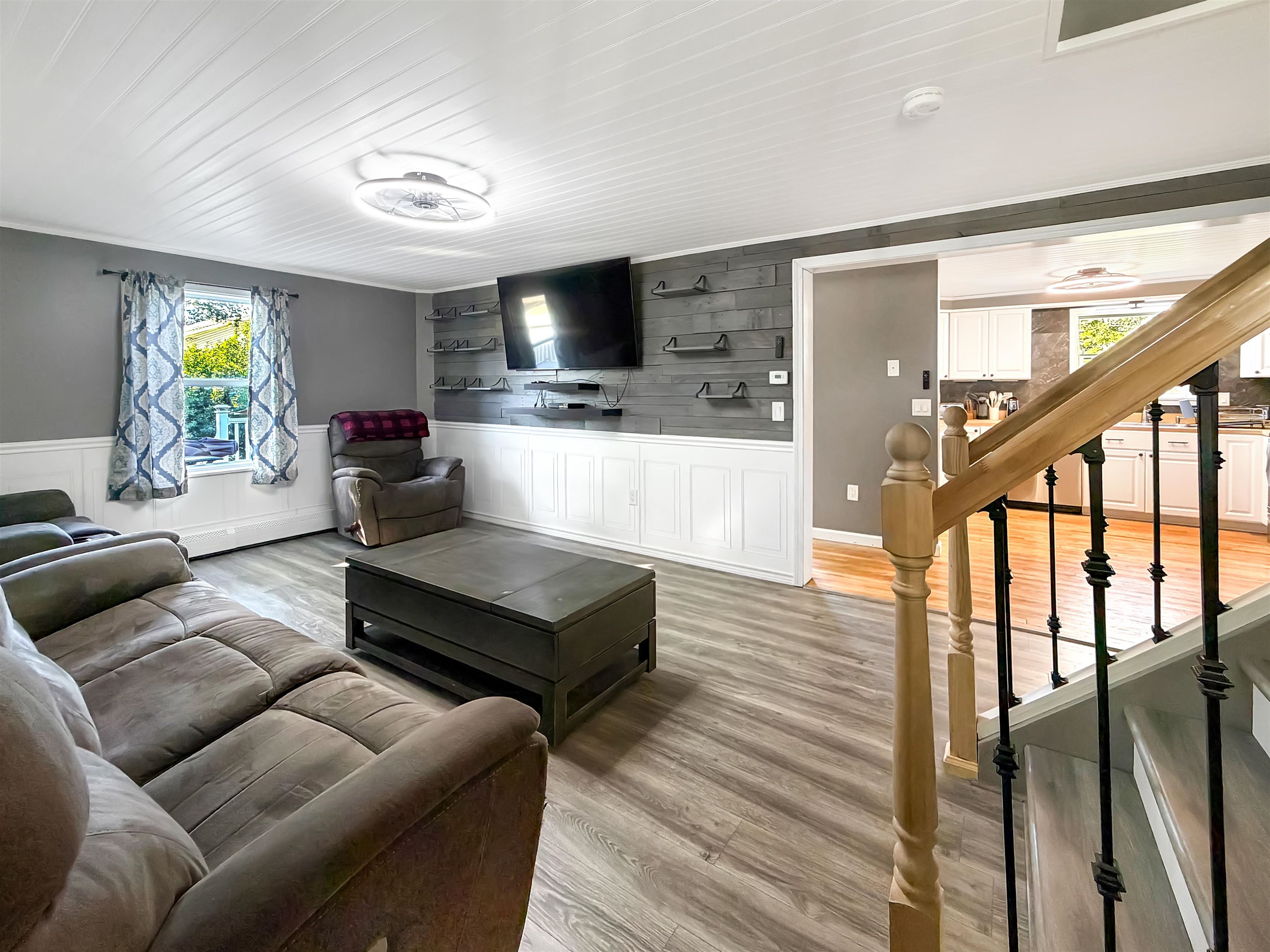 170 Lake Street Property Photo 14