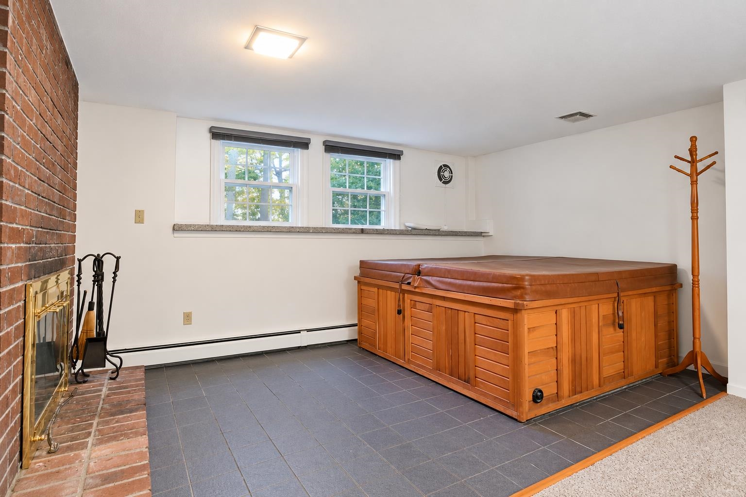 12 Roundtree Drive Property Photo 36
