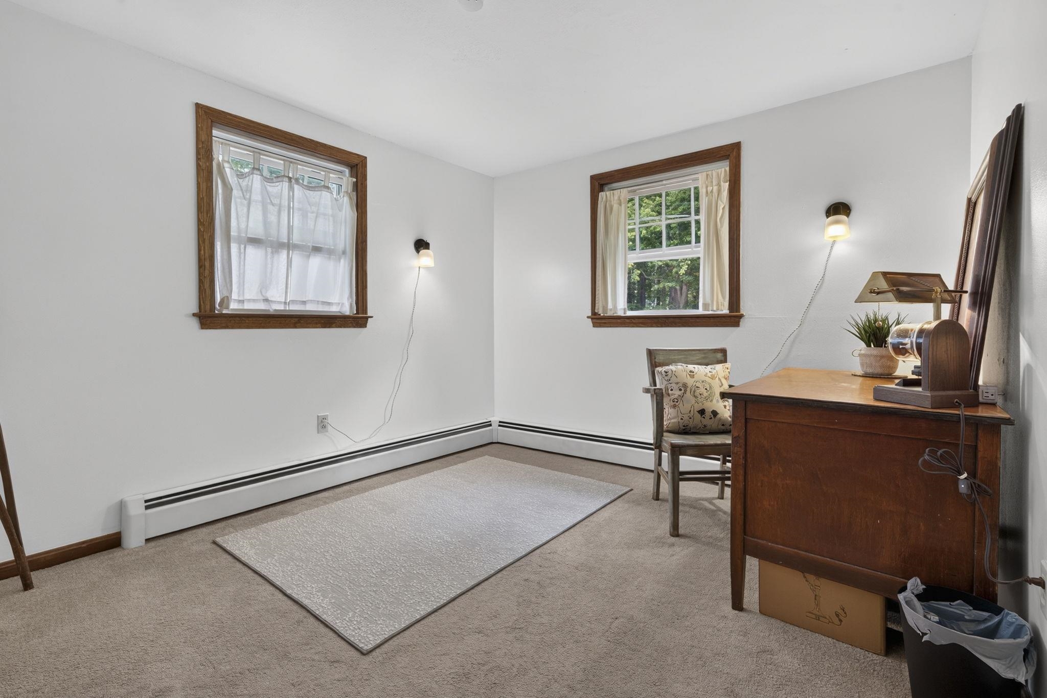 19 Level Street Property Photo 24
