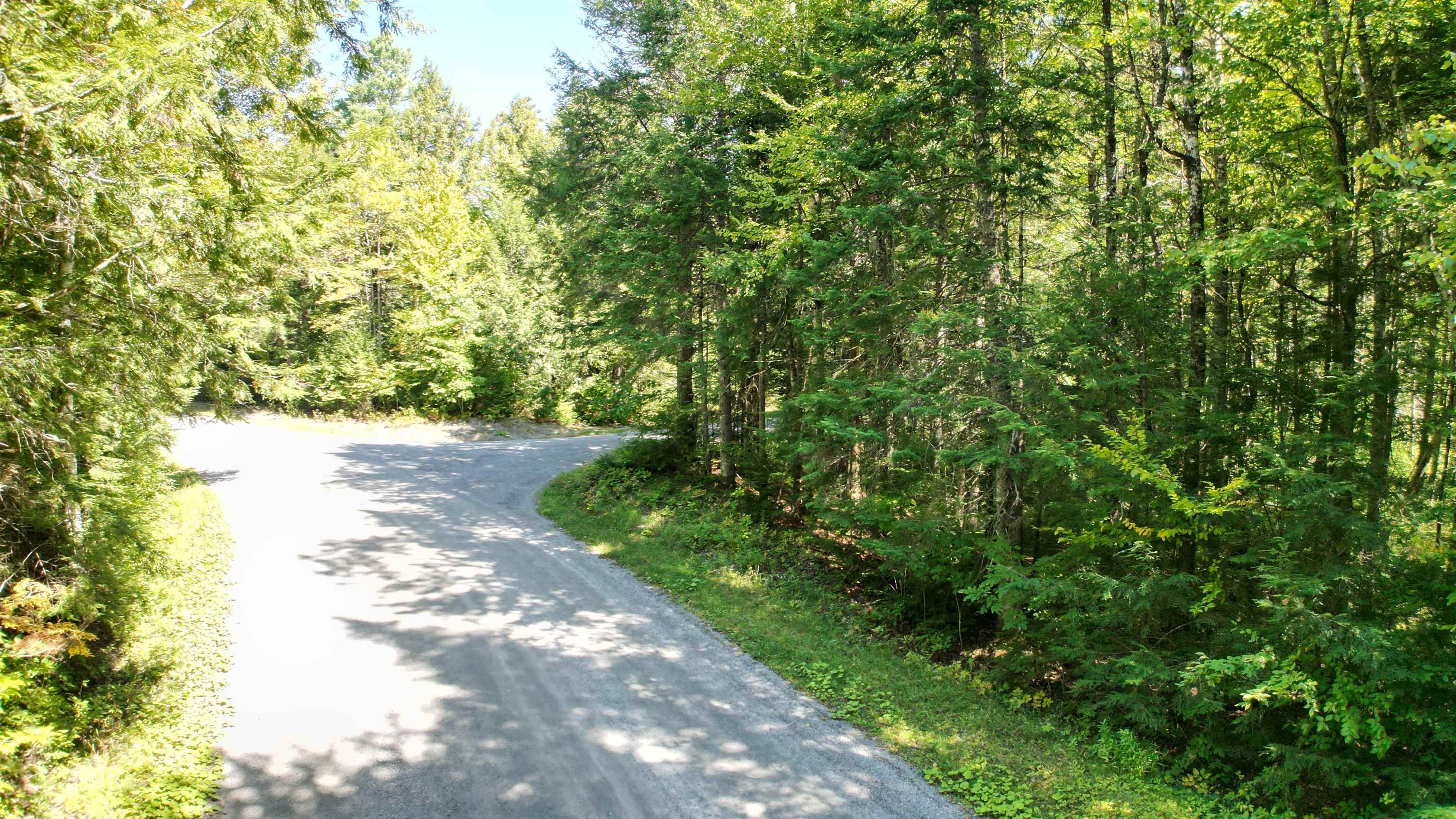 38 Winding Wood Road Property Photo 9