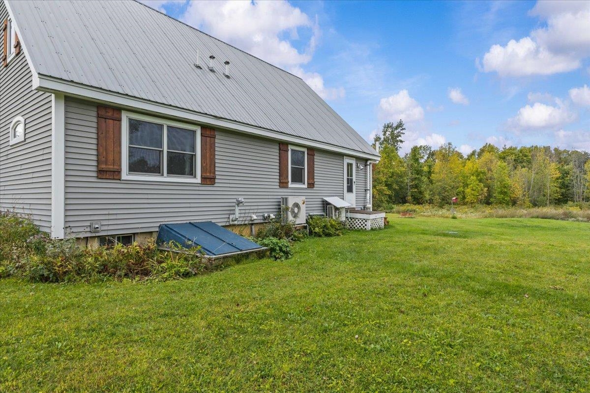 732 Station Road Property Photo 6