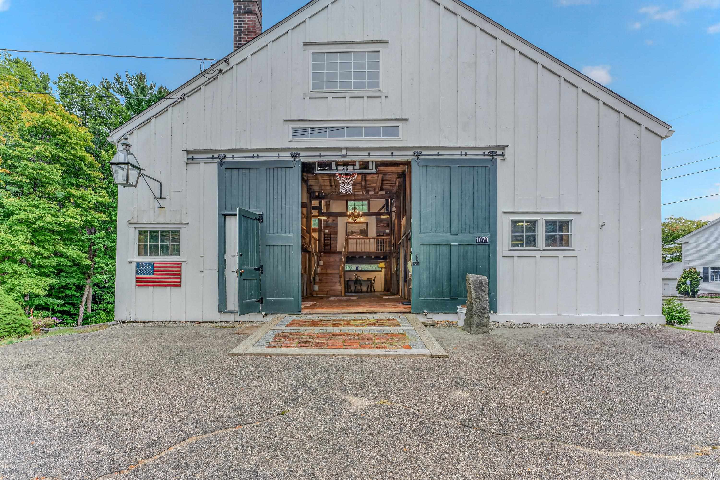 1079 Us Route 3 Property Photo 2