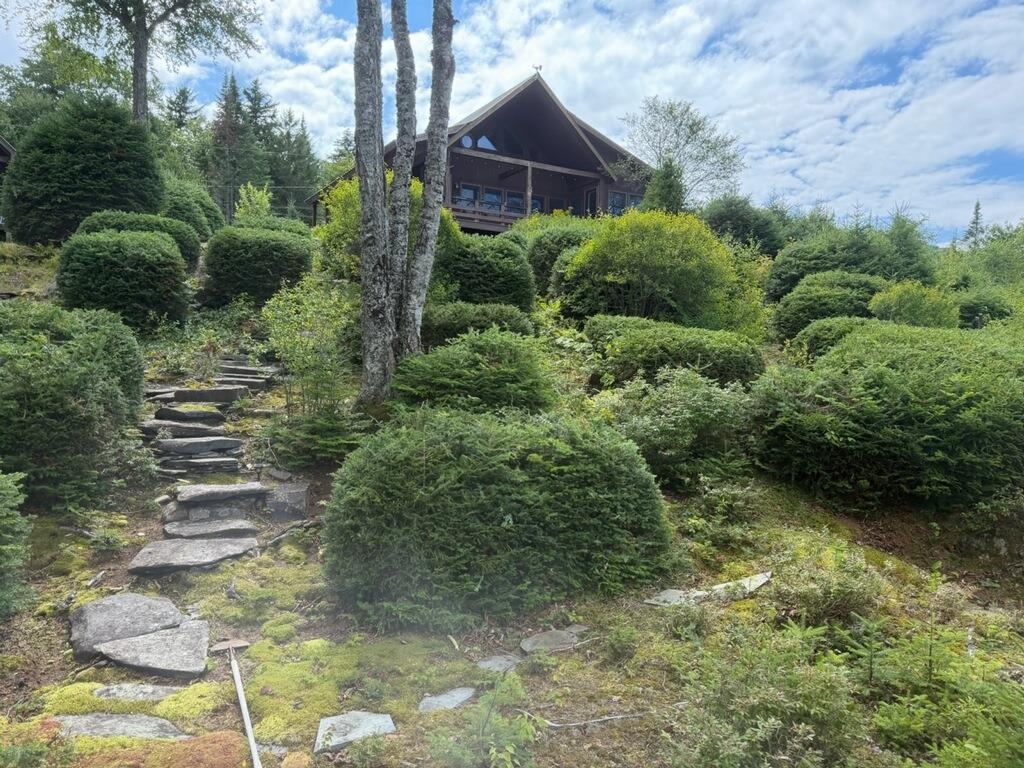 26 Cozzie Lane Property Photo 4