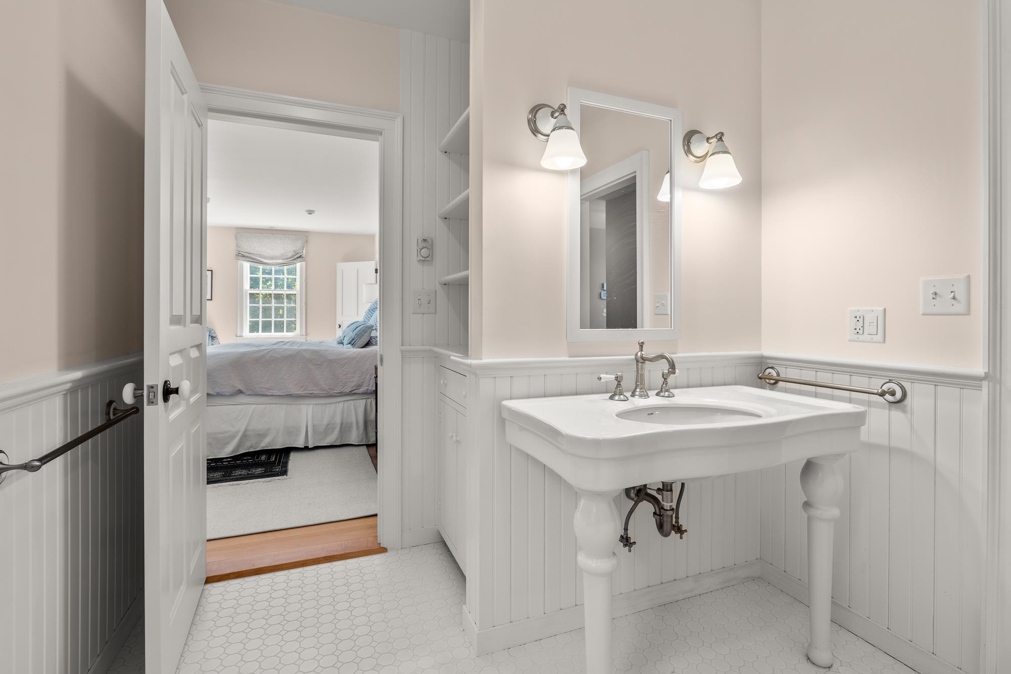 14 Olcott Road Property Photo 44