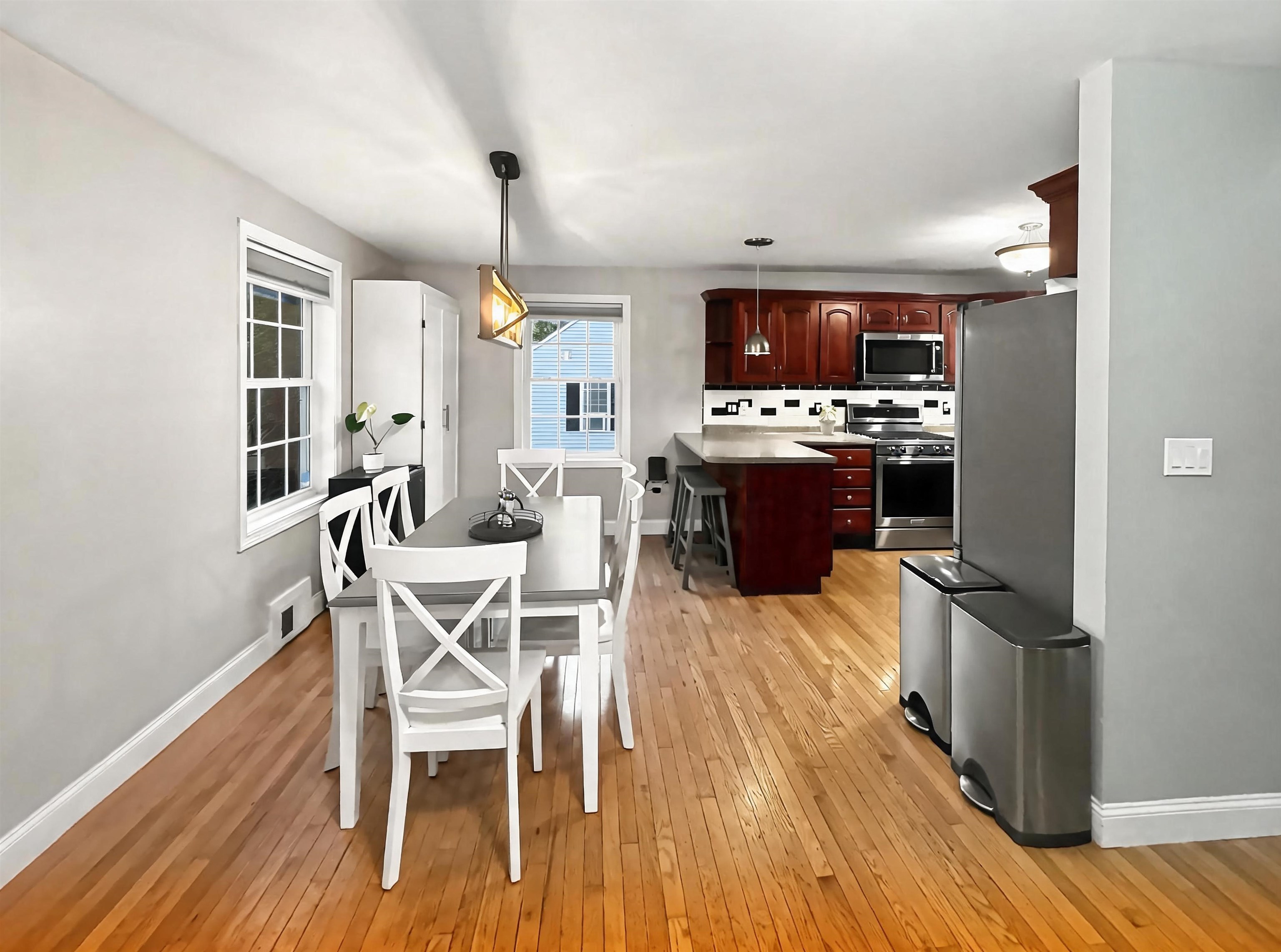 9 Plummer Street Property Photo 9