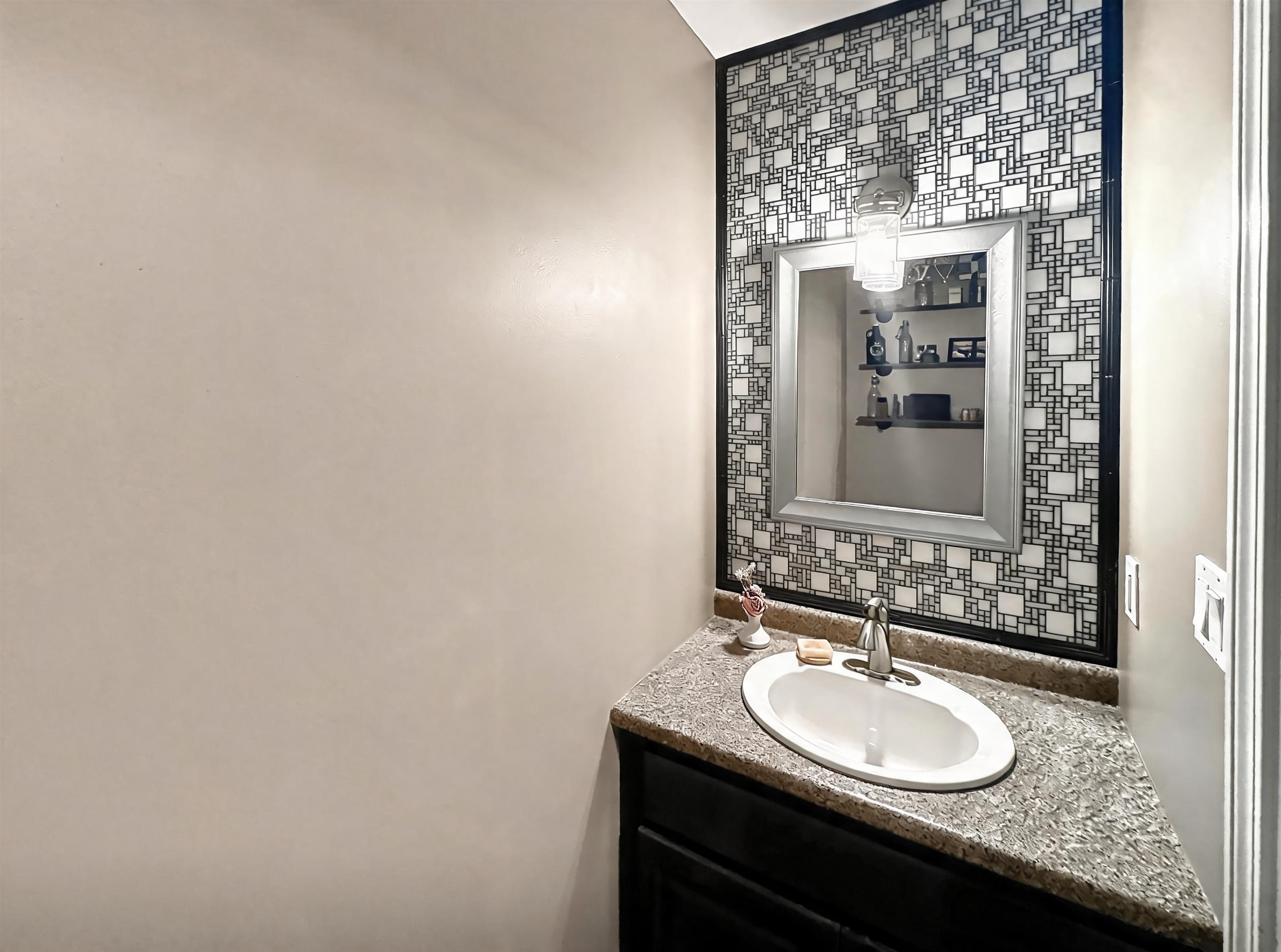 9 Plummer Street Property Photo 10