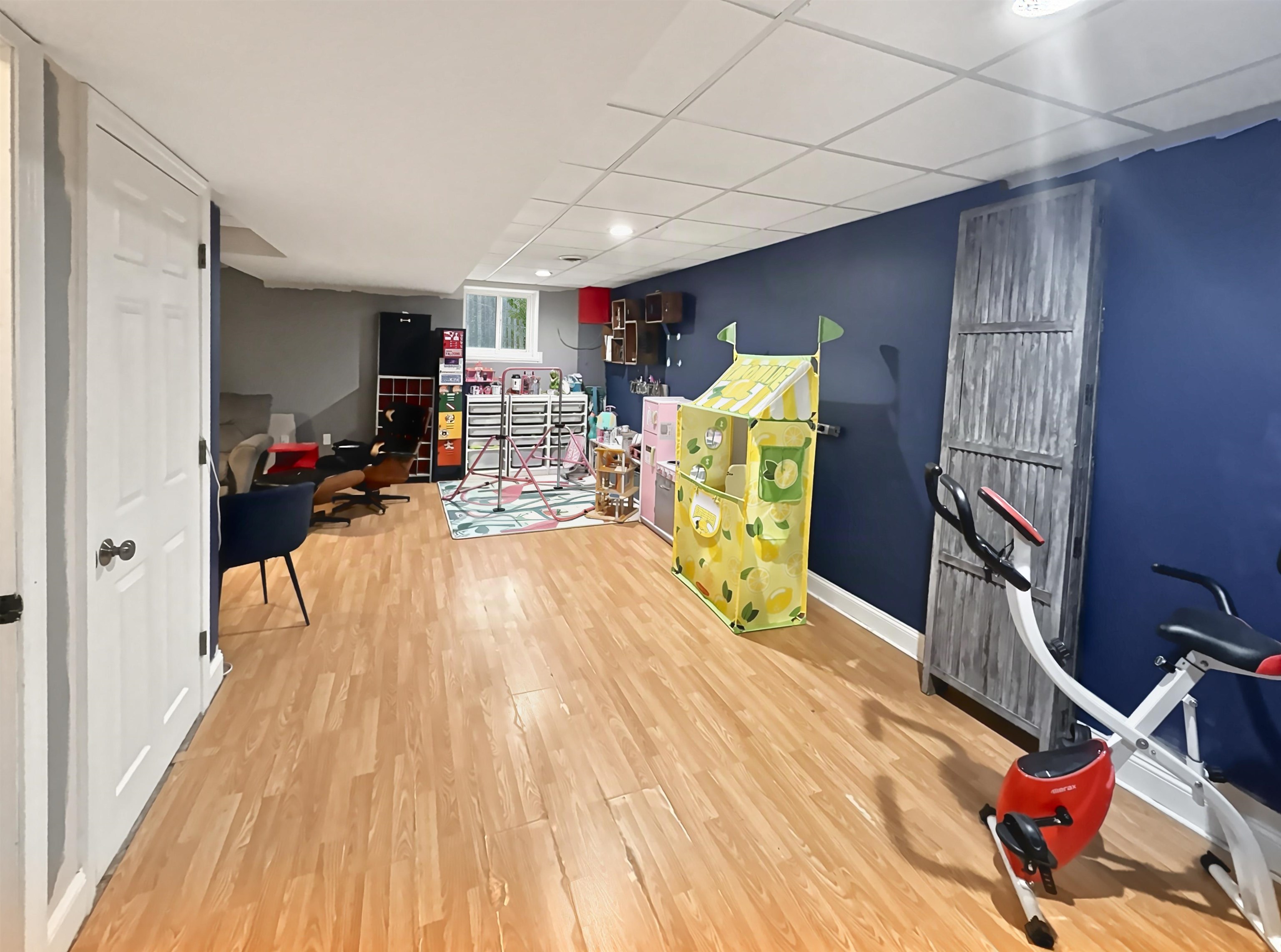 9 Plummer Street Property Photo 23