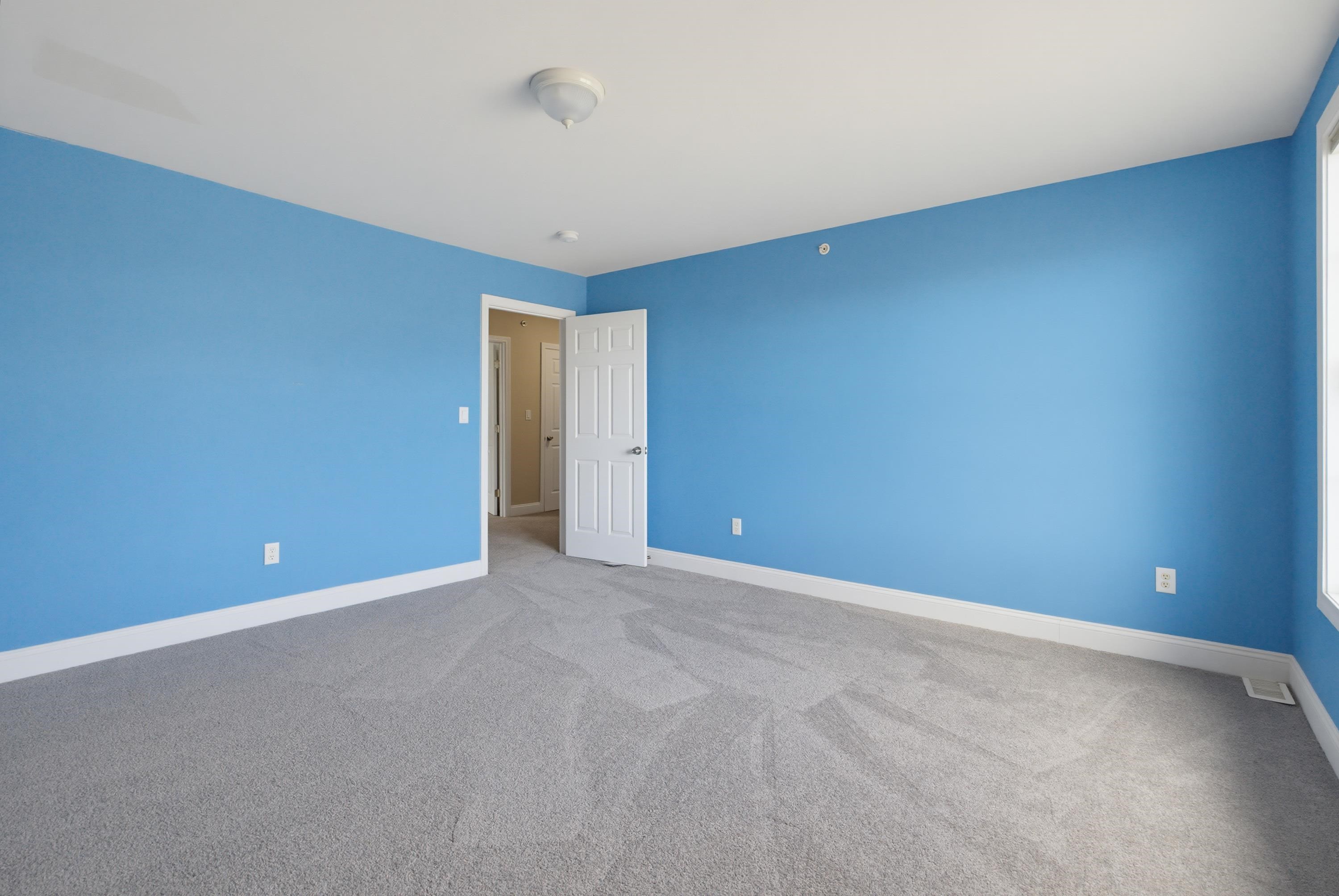 101 Maple Street Property Photo 27