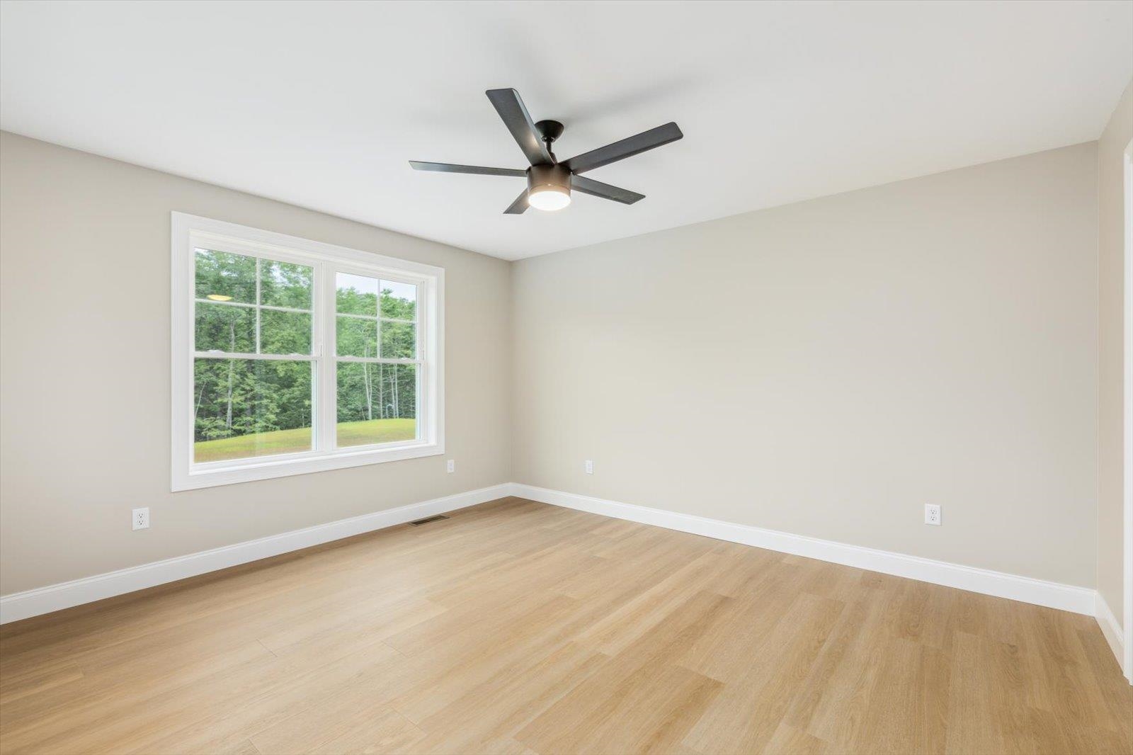 23 Willow Lane Property Photo 25