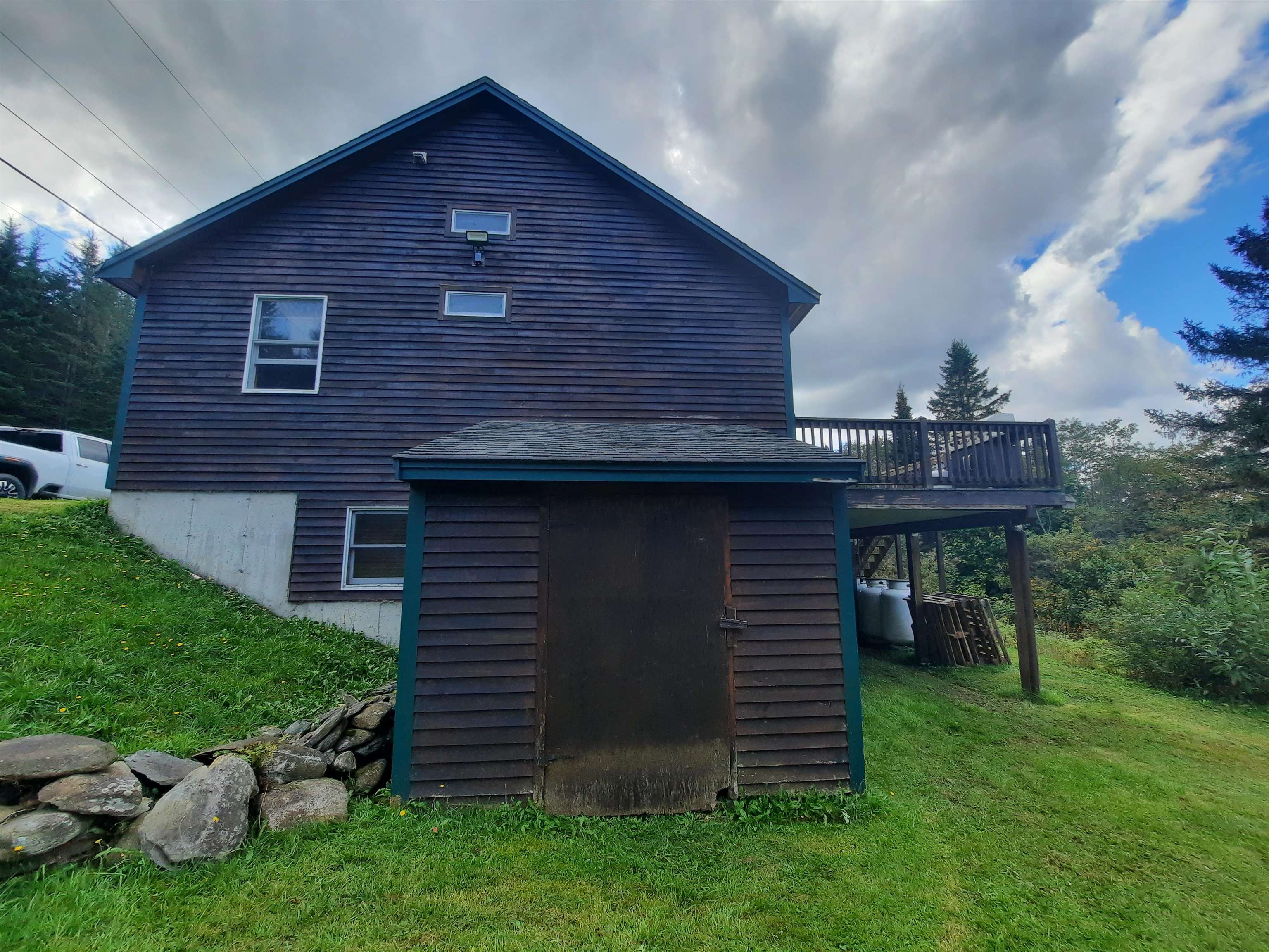 117 Daniel Beard Road Property Photo 7