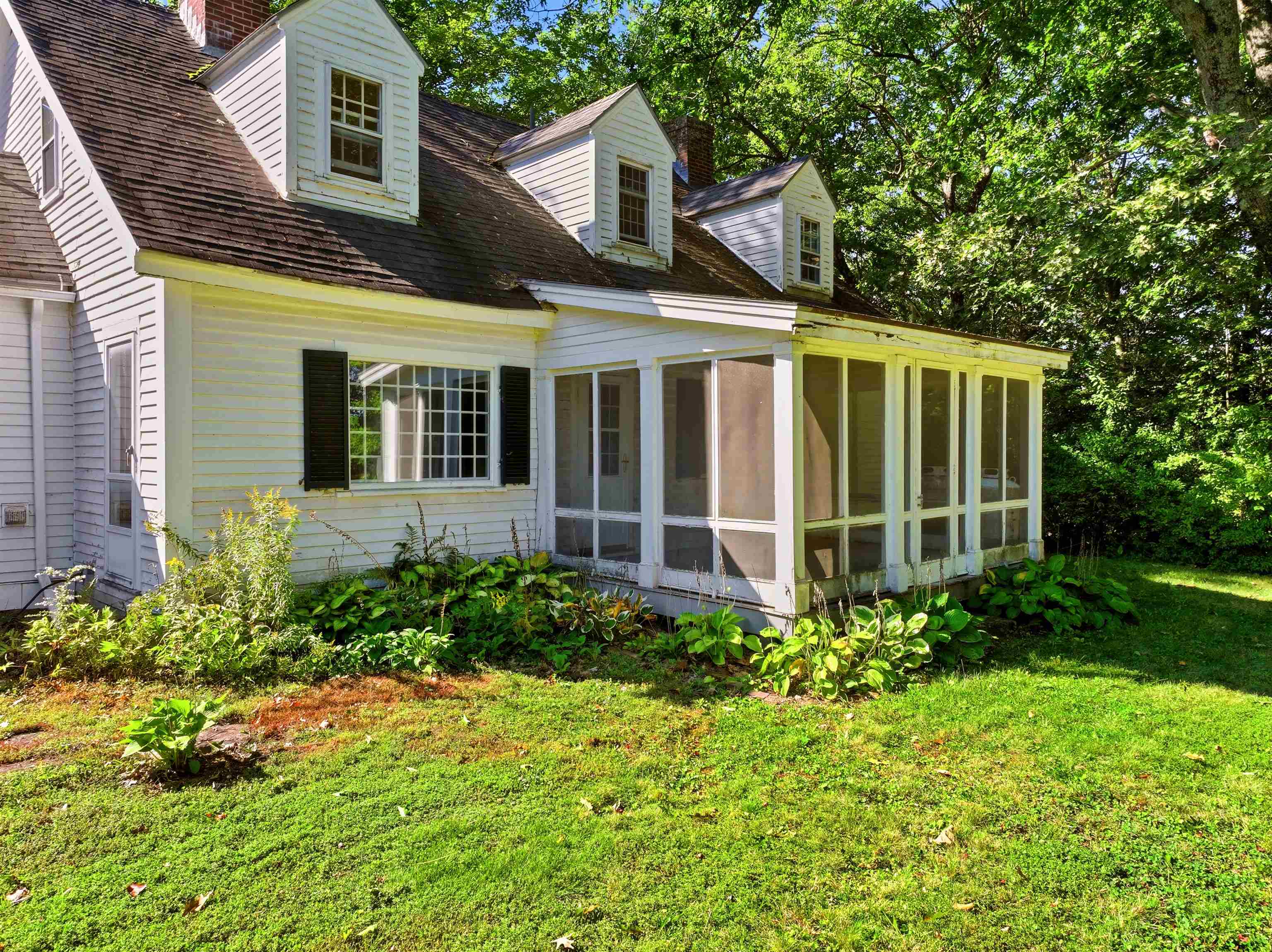 872 Hemlock Corner Loop Property Photo 6