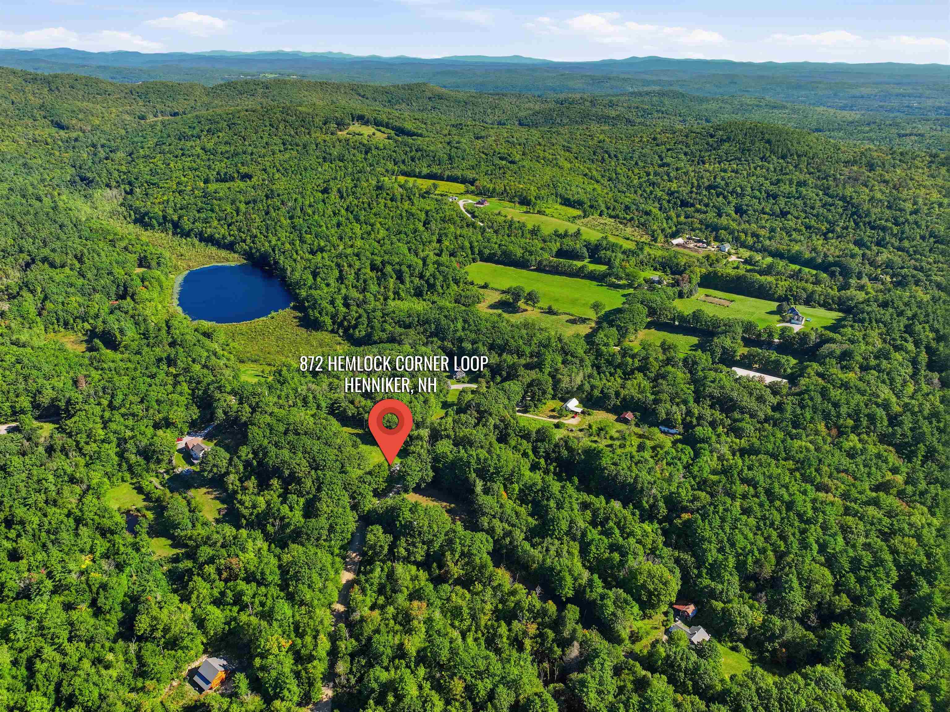 872 Hemlock Corner Loop Property Photo 30