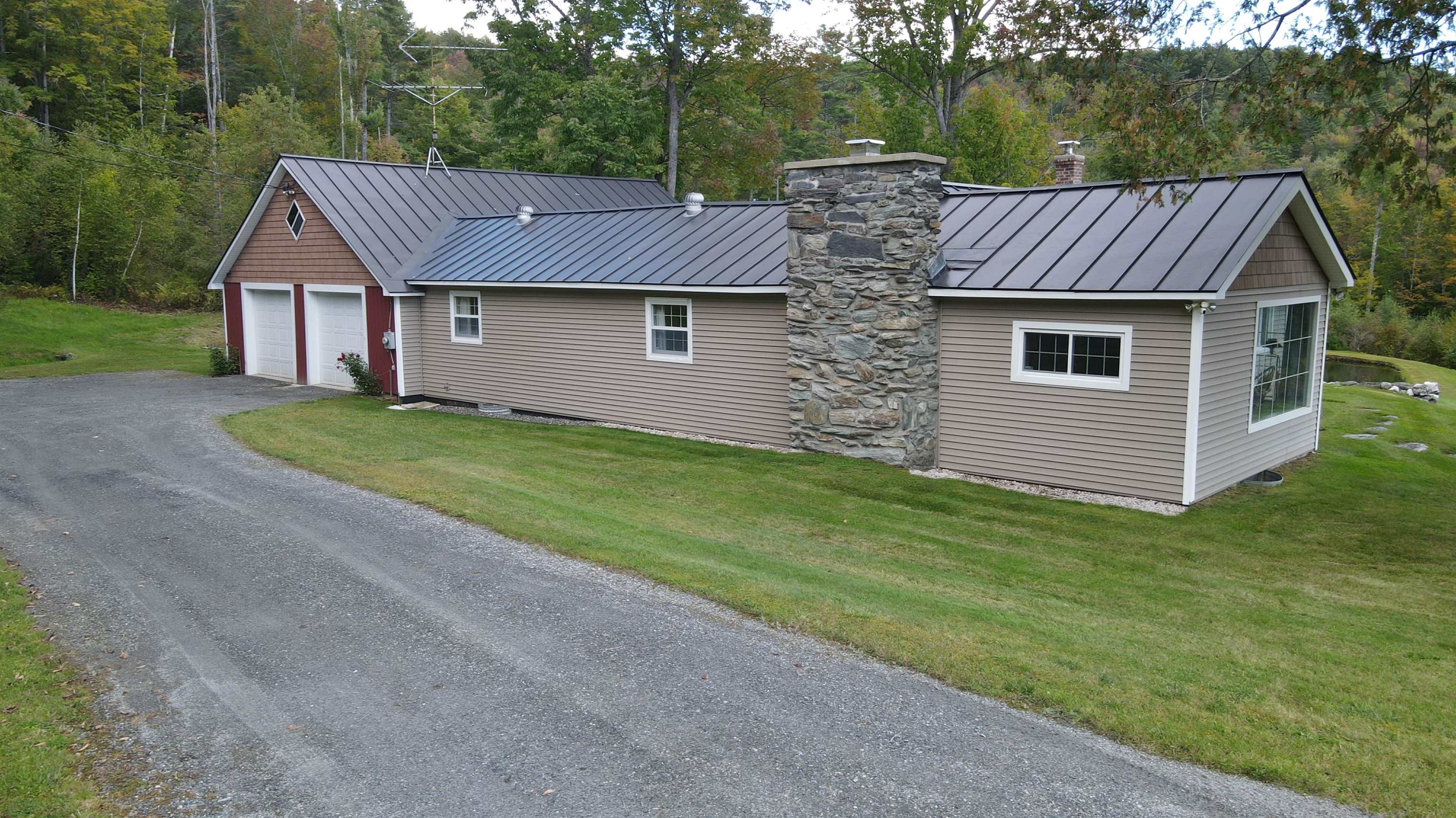 808 Whitcomb Hill Road Property Photo 3