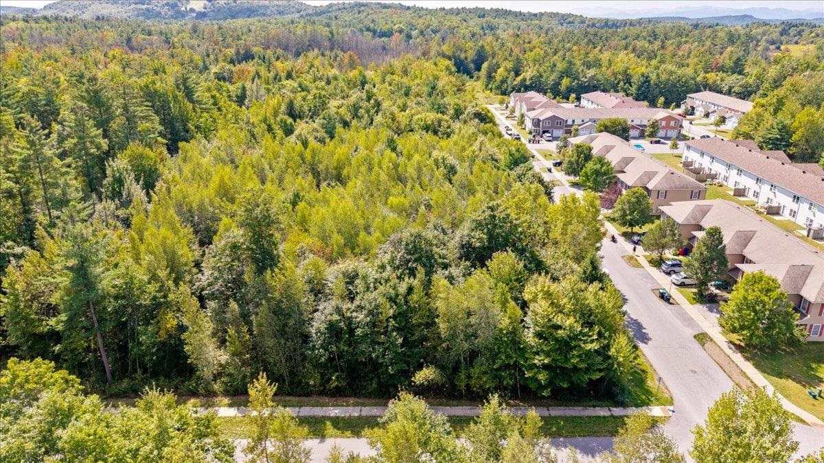 00 Southerberry Drive Property Photo 10