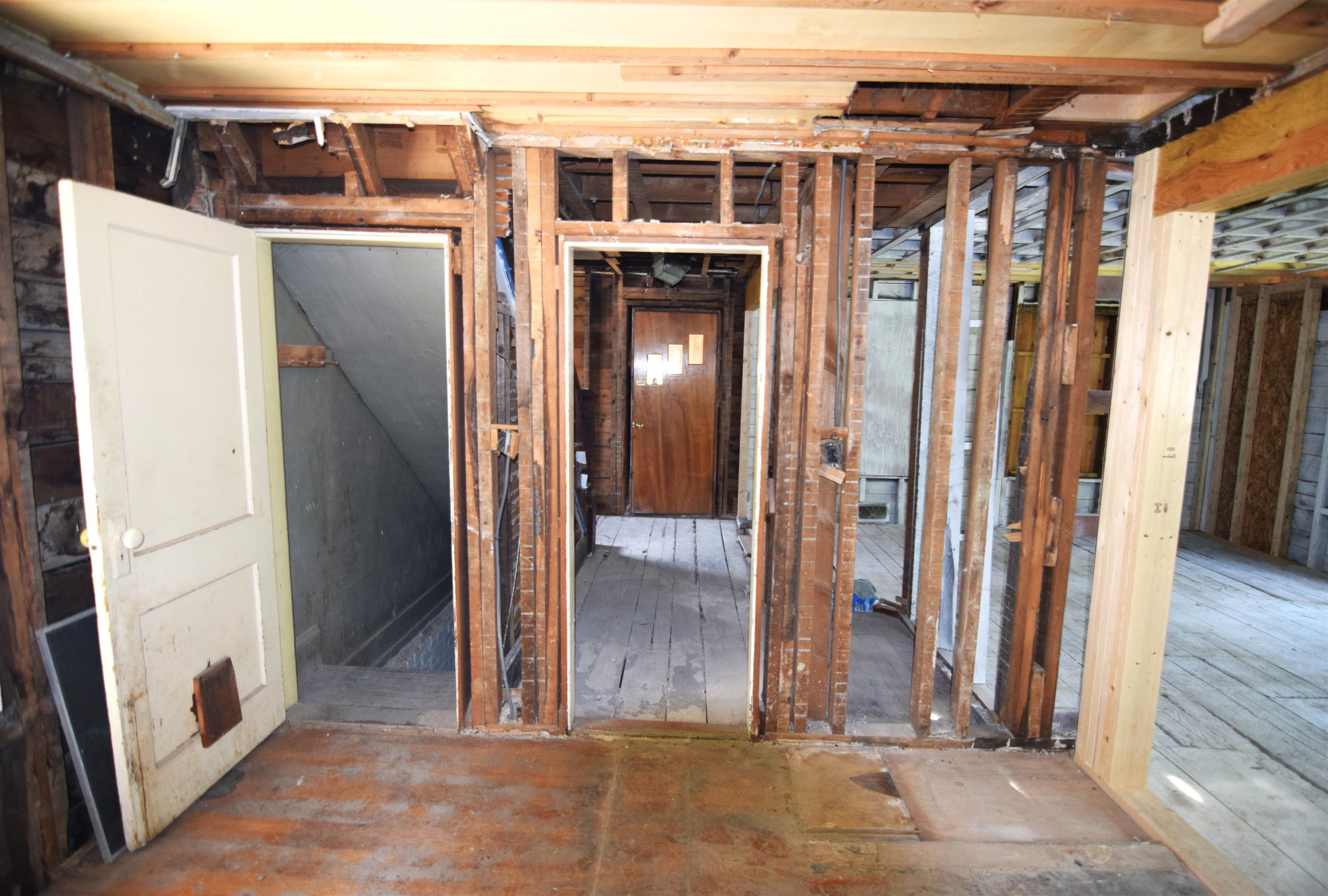 142 Maple Street Property Photo 13