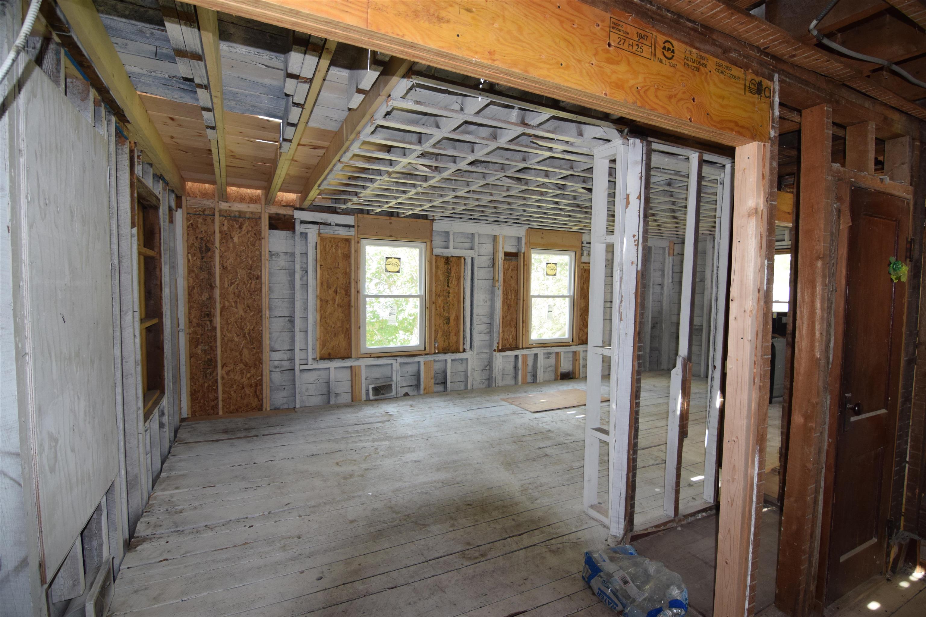 142 Maple Street Property Photo 18