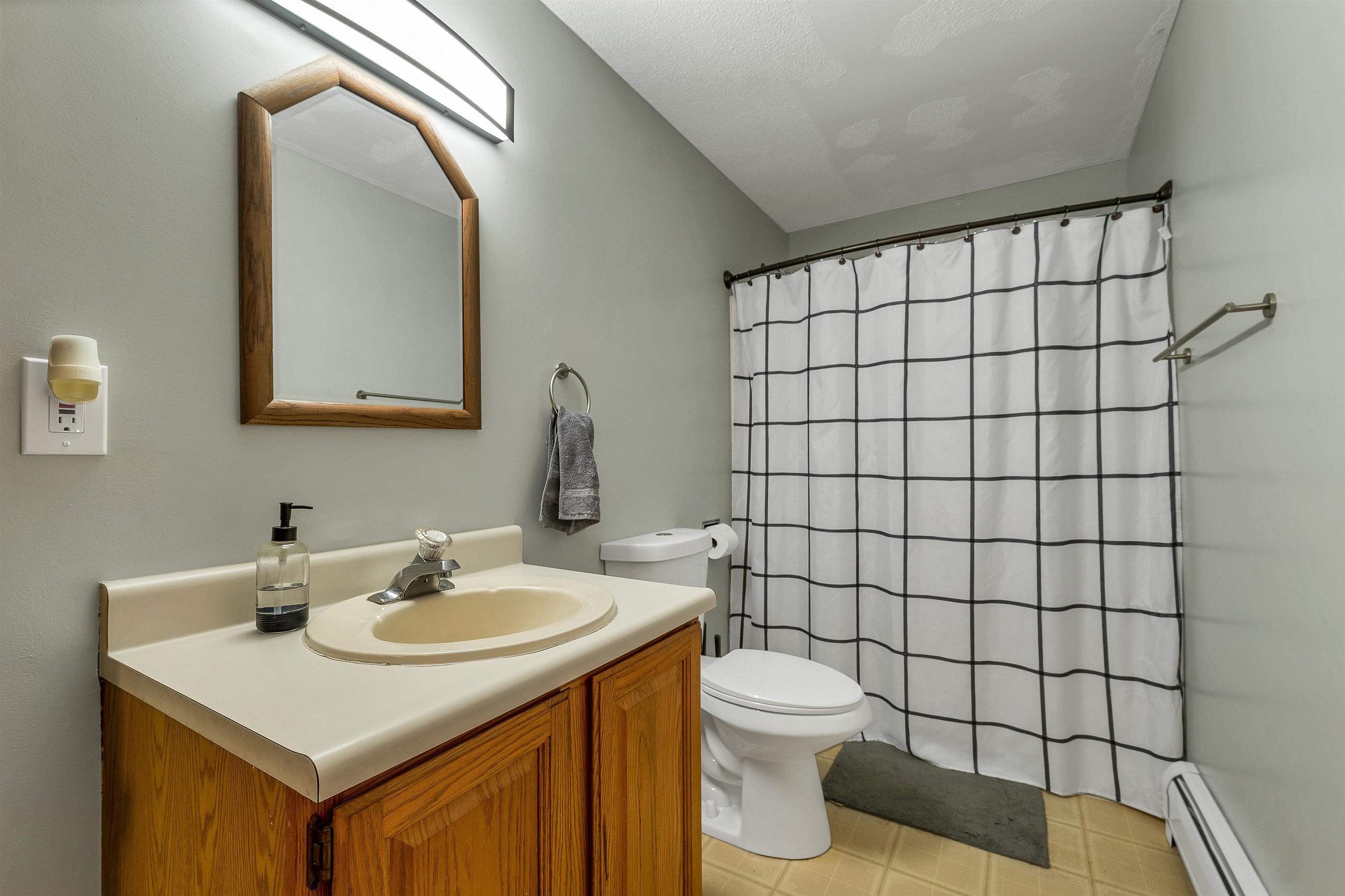 199 Richmond Road Property Photo 36