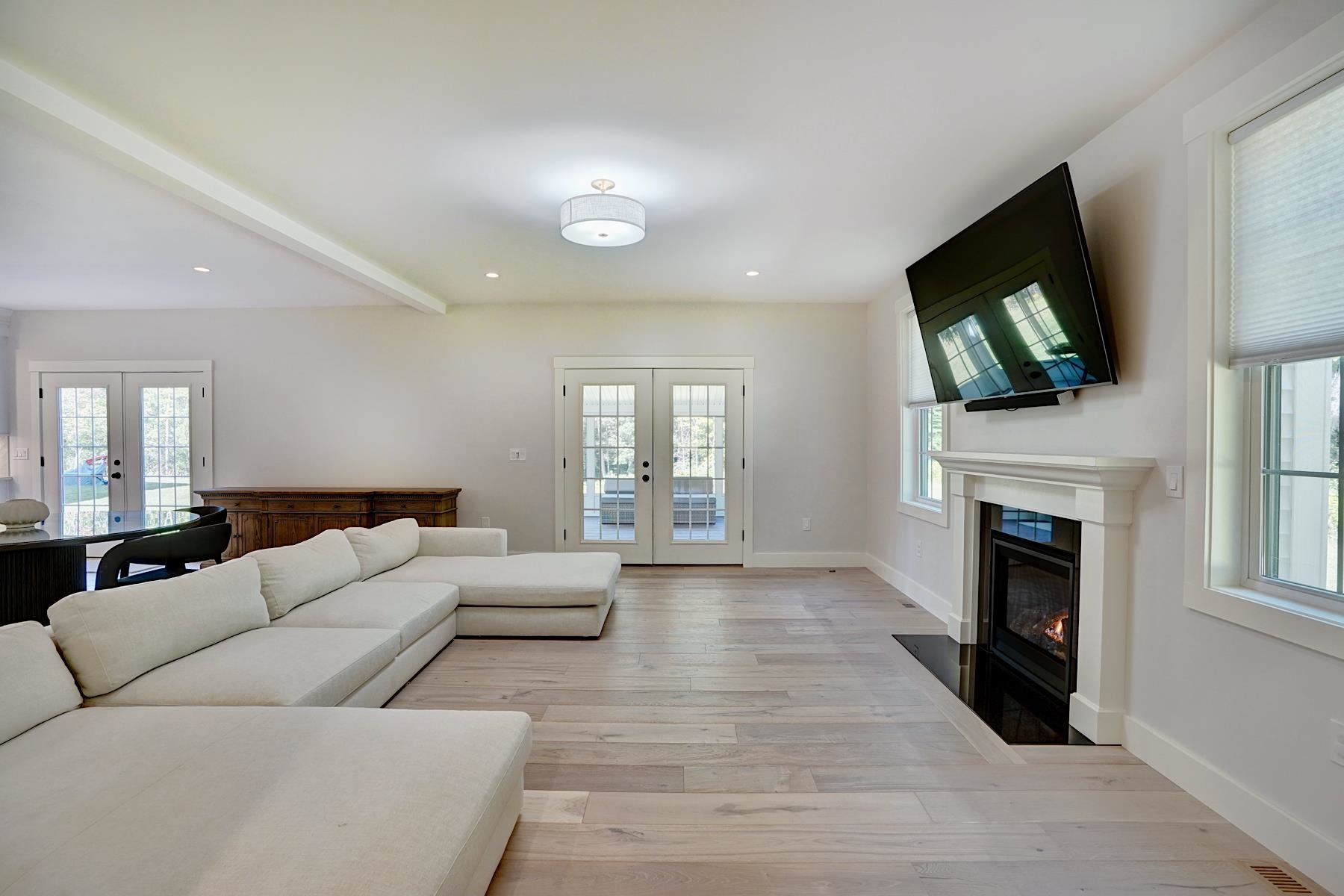 14 Osgood Road Property Photo 17