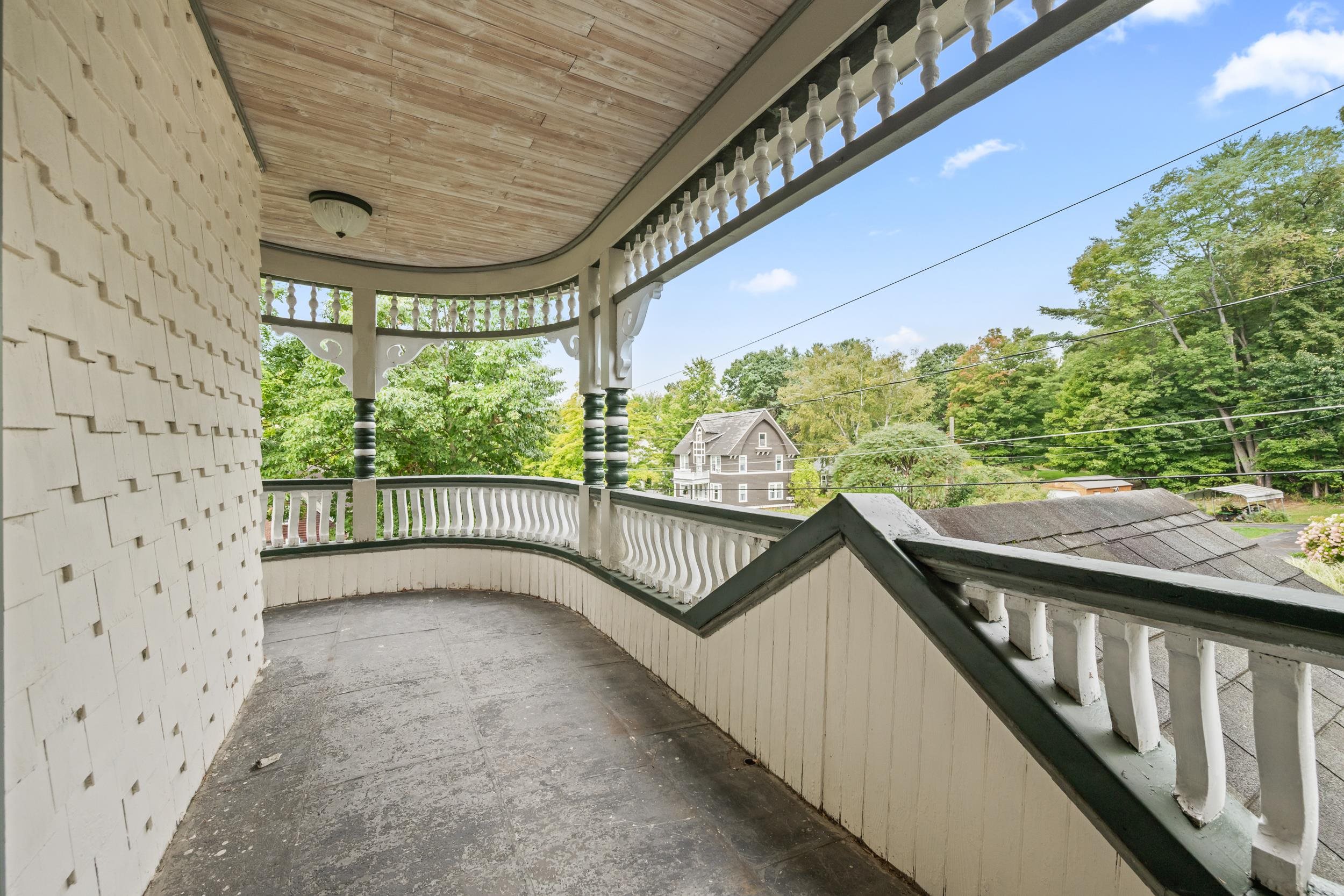 89 Bunker Hill Street Property Photo 44