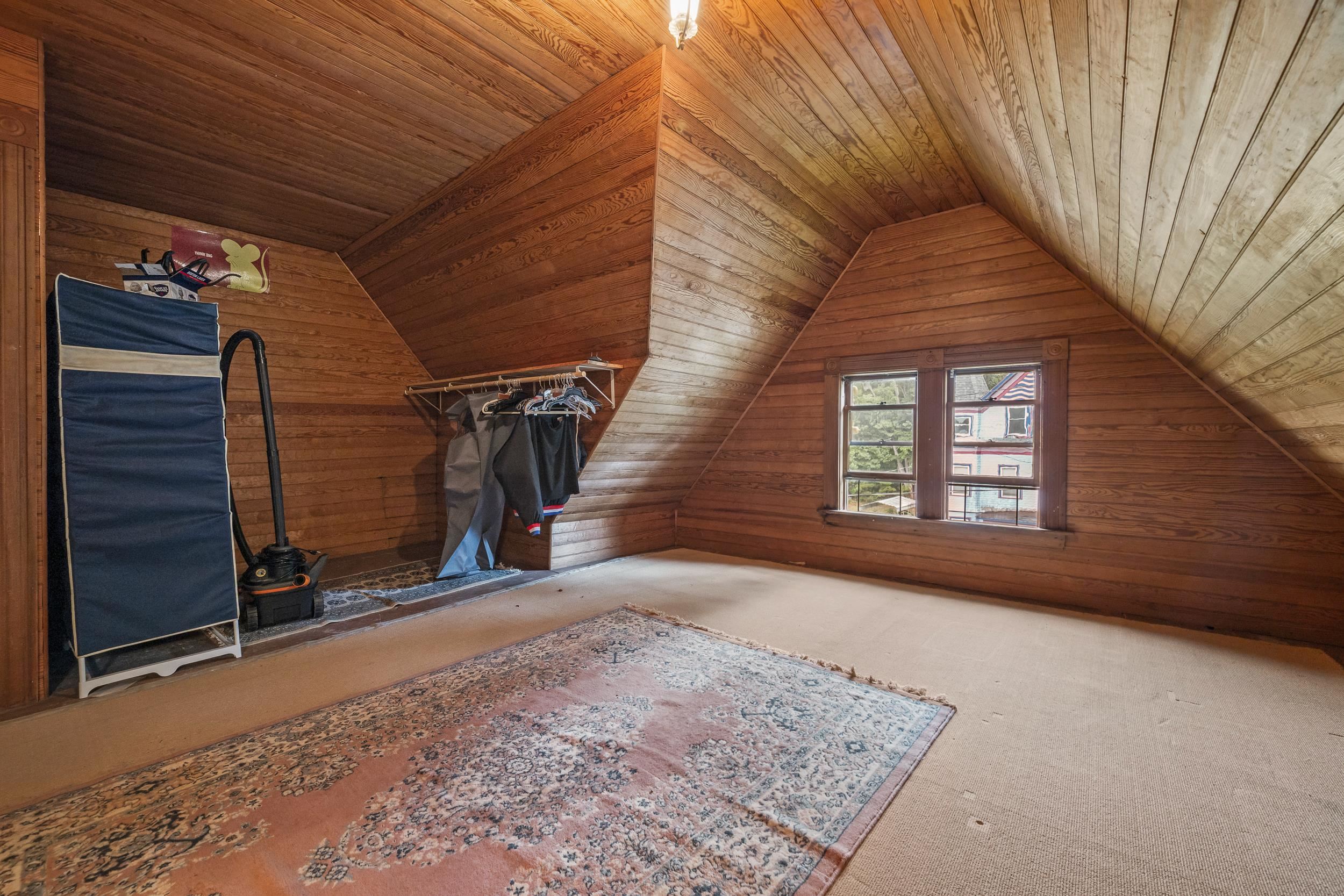 89 Bunker Hill Street Property Photo 49