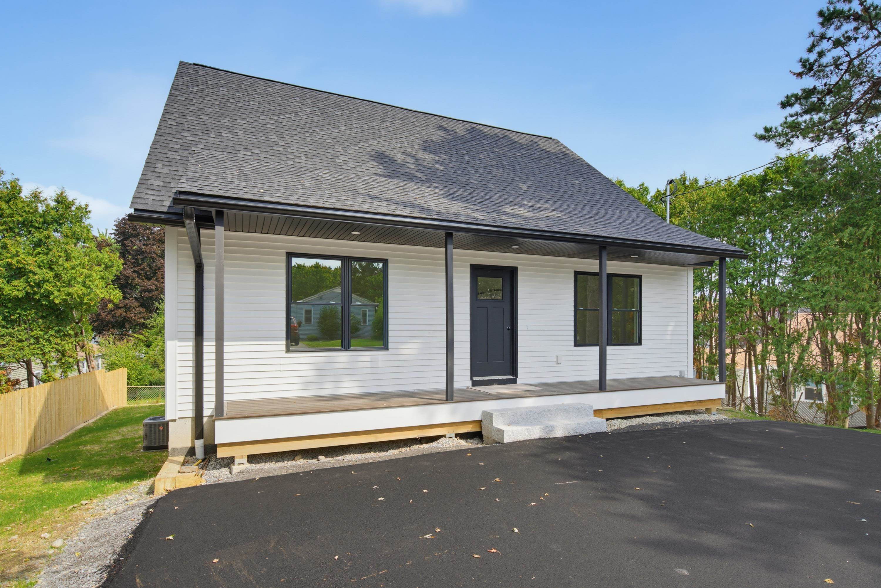 6 Swan Street Property Photo 4