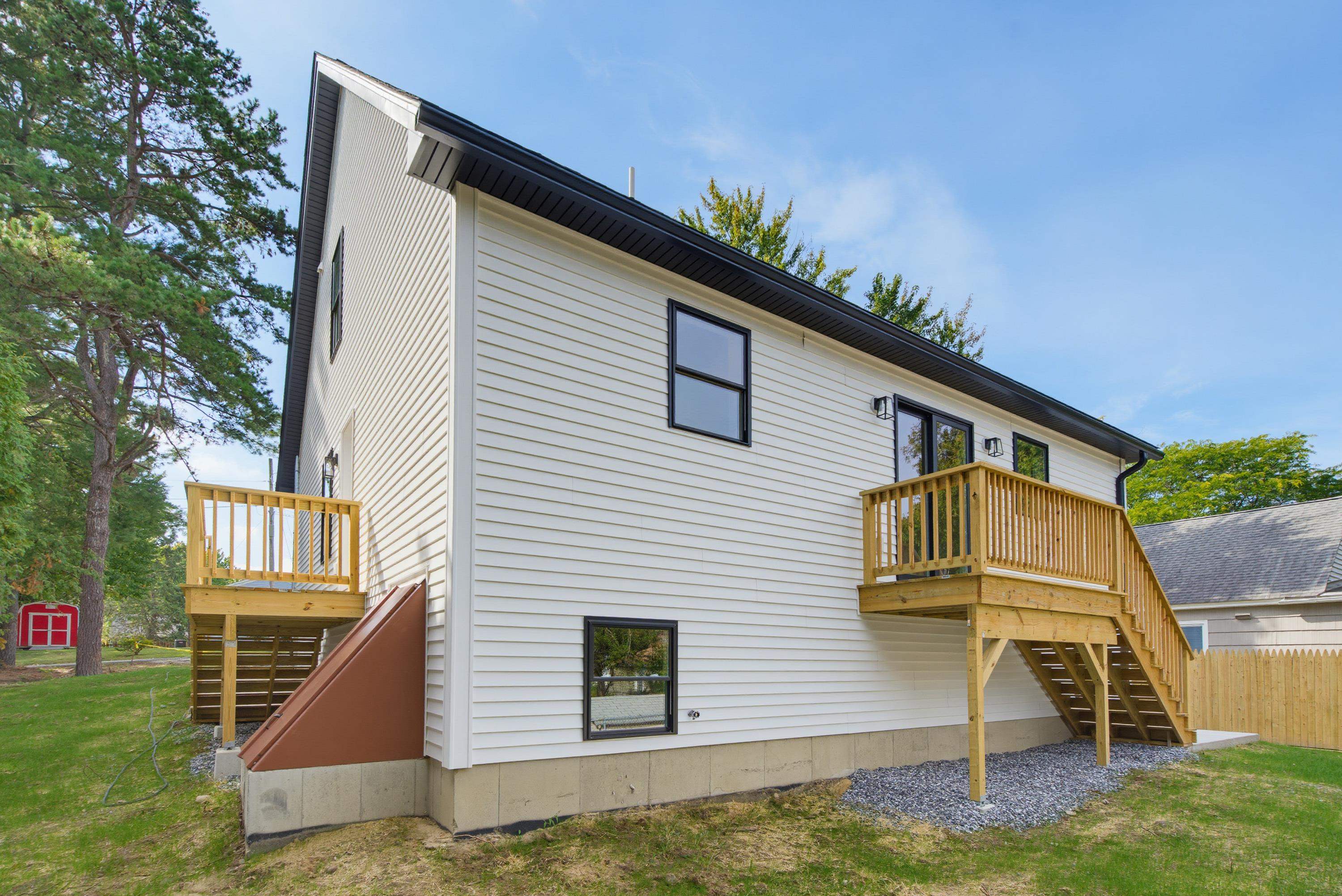 6 Swan Street Property Photo 9