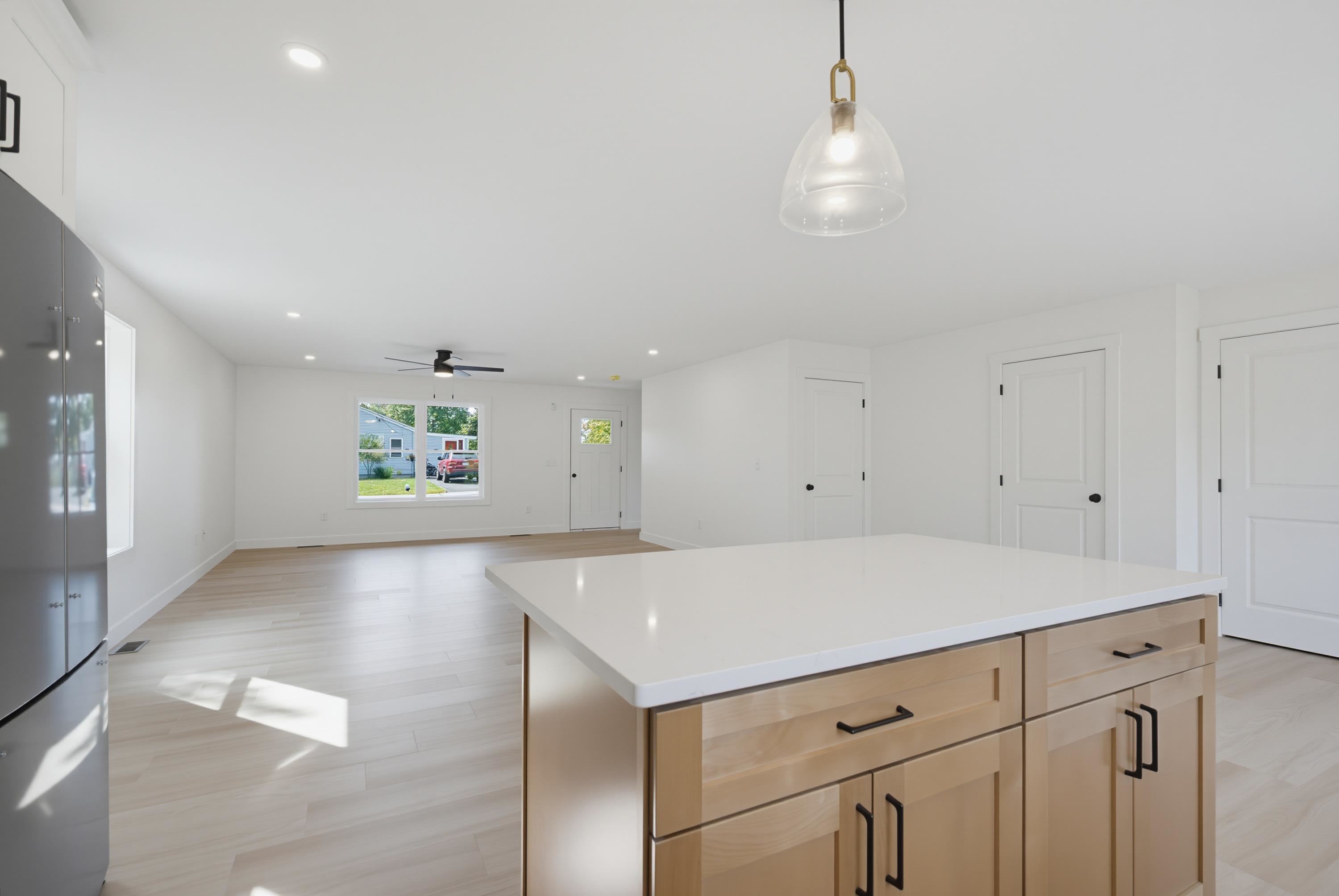 6 Swan Street Property Photo 12