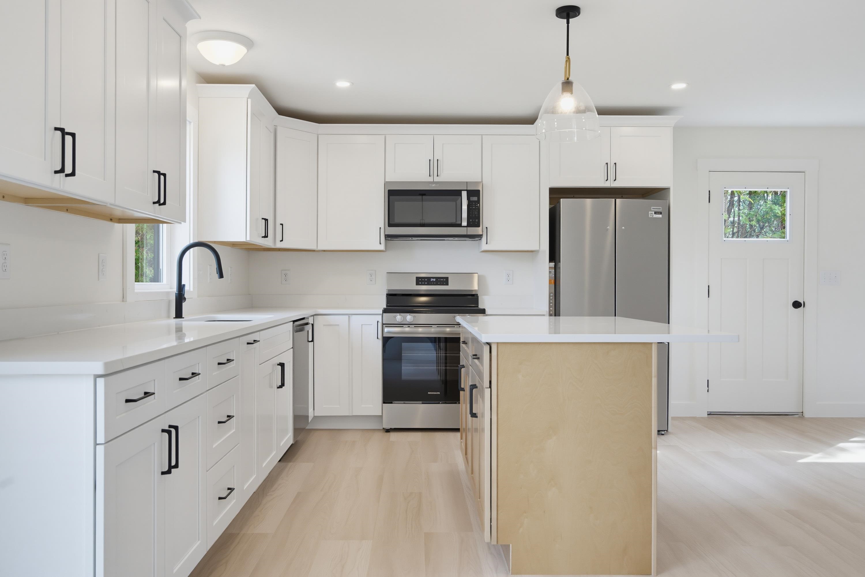 6 Swan Street Property Photo 13