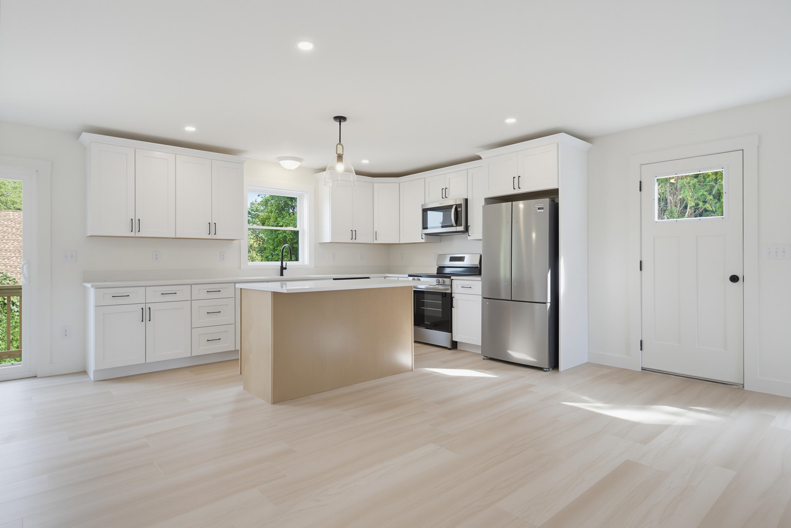 6 Swan Street Property Photo 14